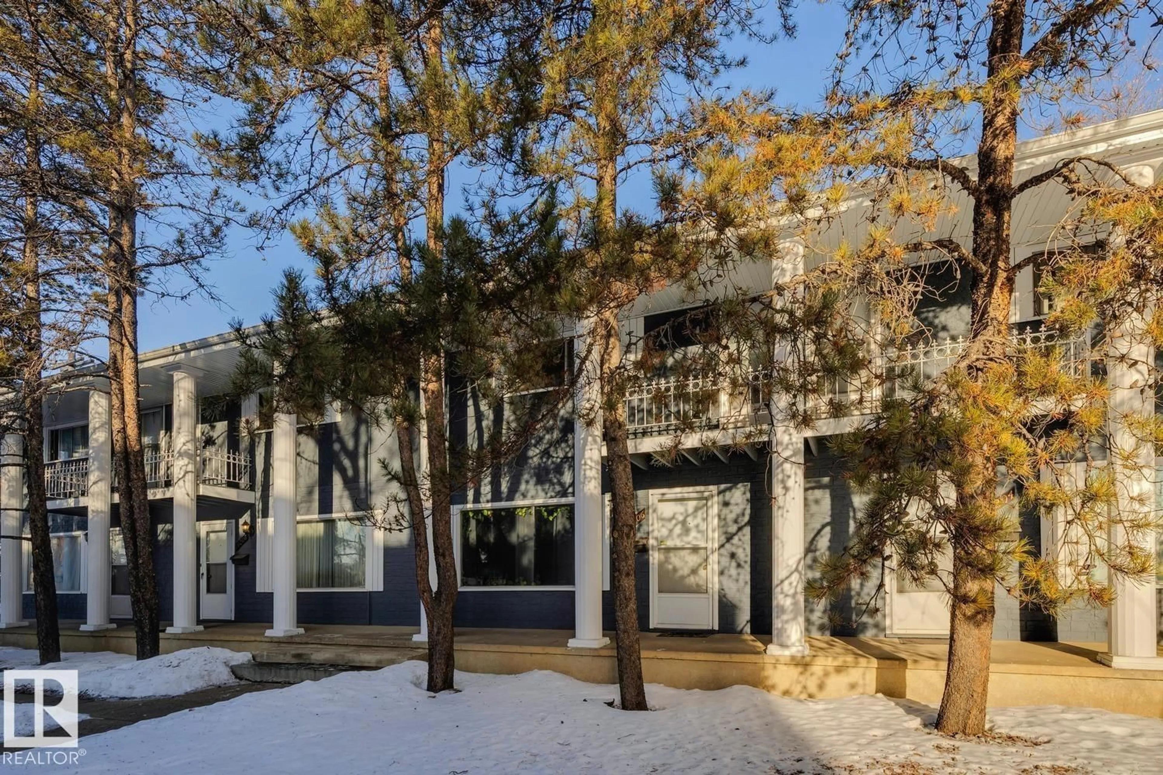 Unknown for 14206 14208 14210 - 14204 103 AV, Edmonton Alberta T5N0S8