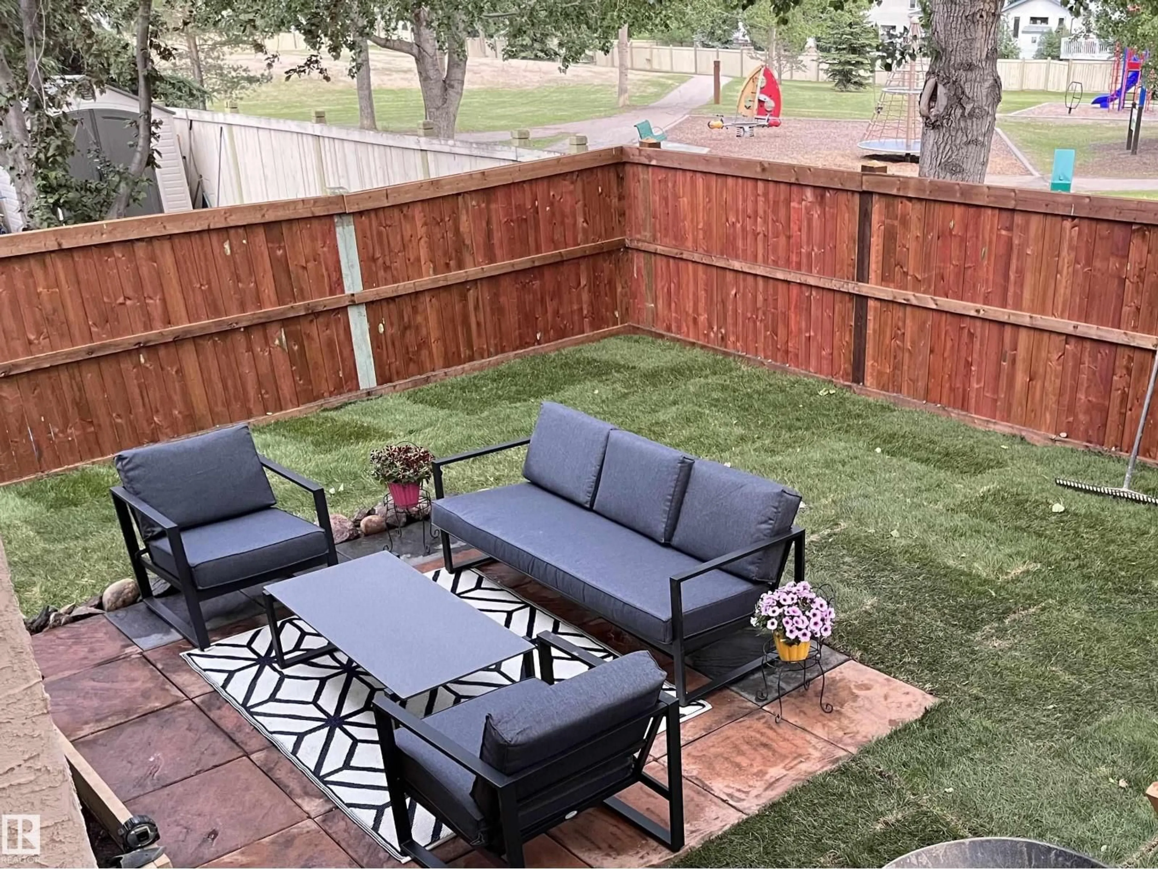 Patio, mountain view for 7 LINDSAY AV, Spruce Grove Alberta T7X3W7