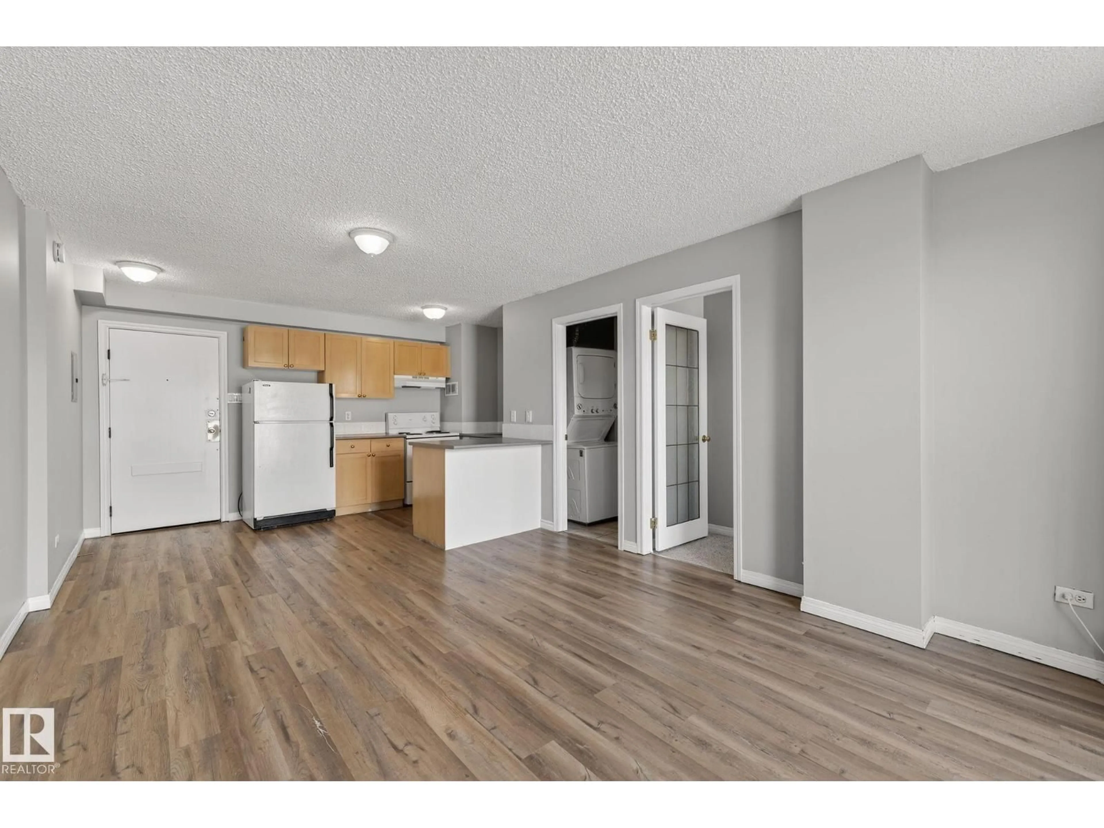 Unknown for #309 - 9730 106 ST, Edmonton Alberta T5K1B7