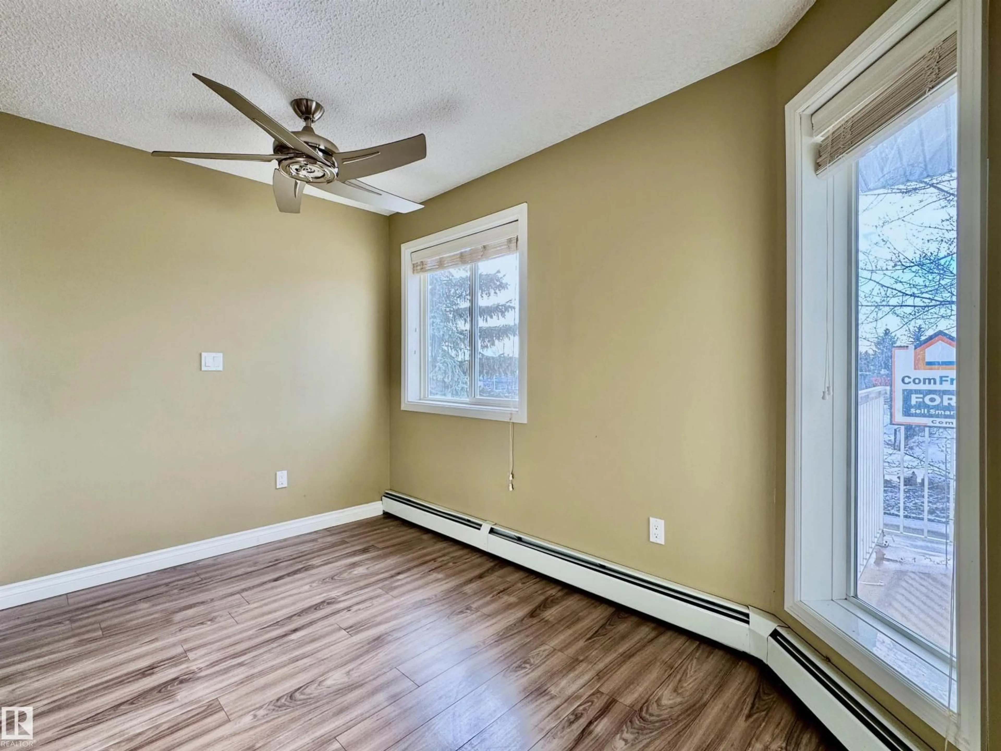 A pic of a room for #208 - 11446 40 AV, Edmonton Alberta T6J0R5