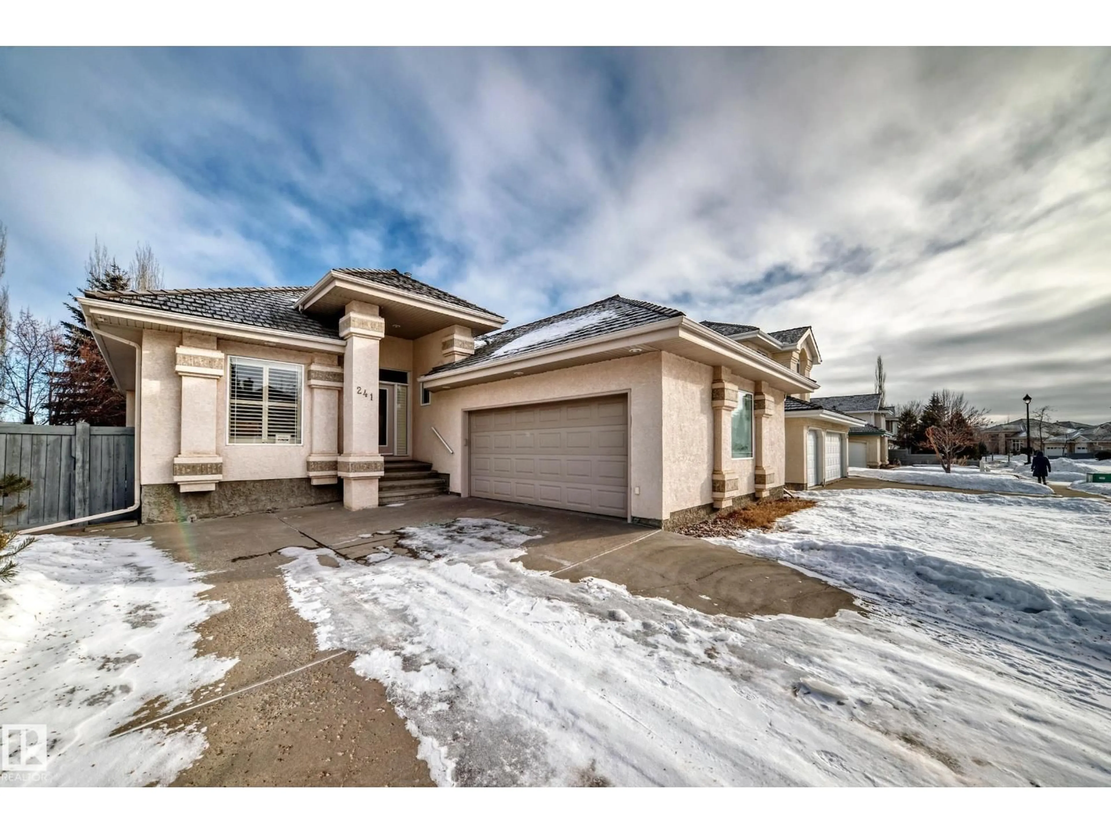Unknown for 241 DARLINGTON CR, Edmonton Alberta T6M2T1