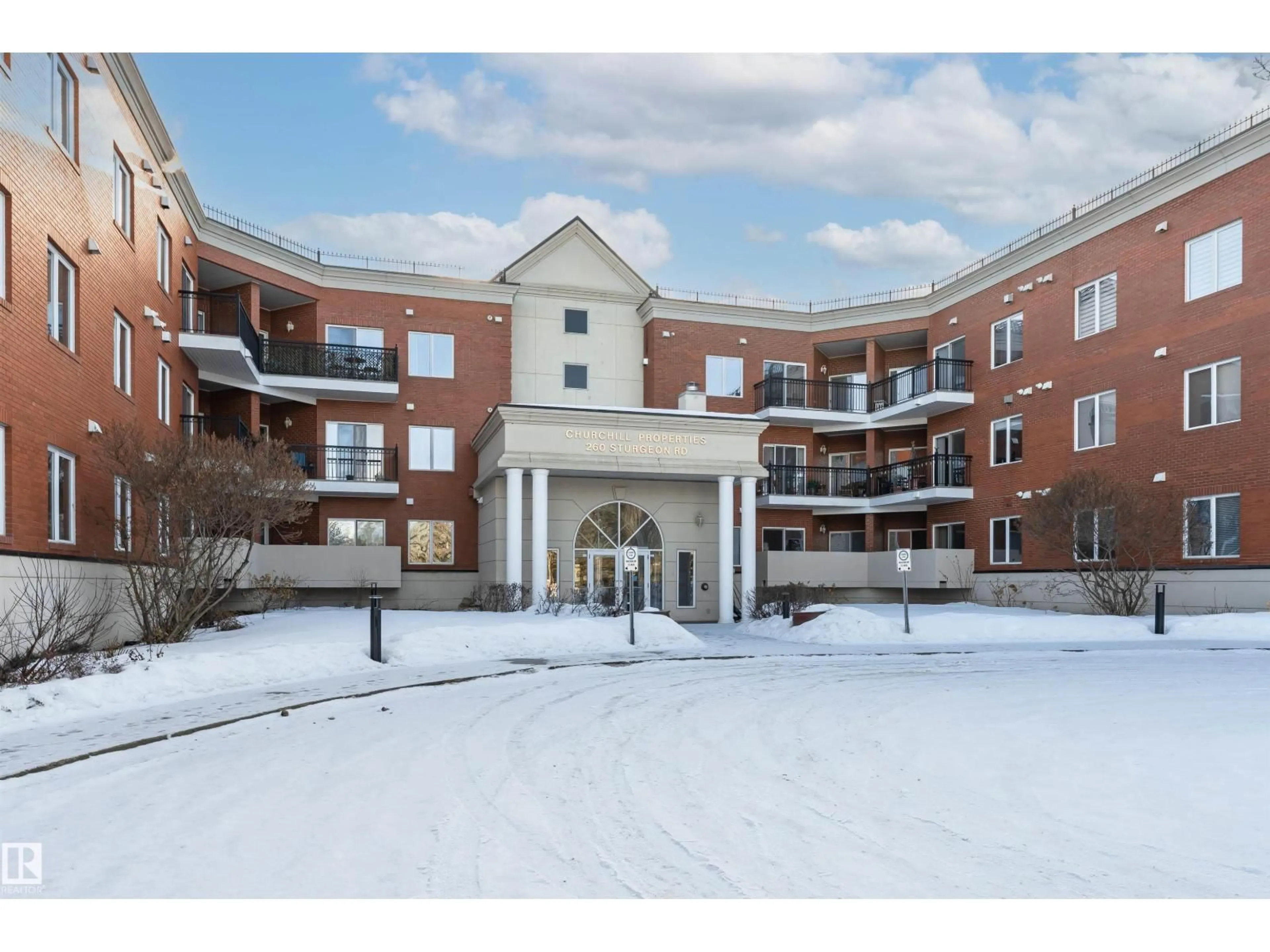 Indoor foyer for 112 STURGEON RD, St. Albert Alberta T8N7C6