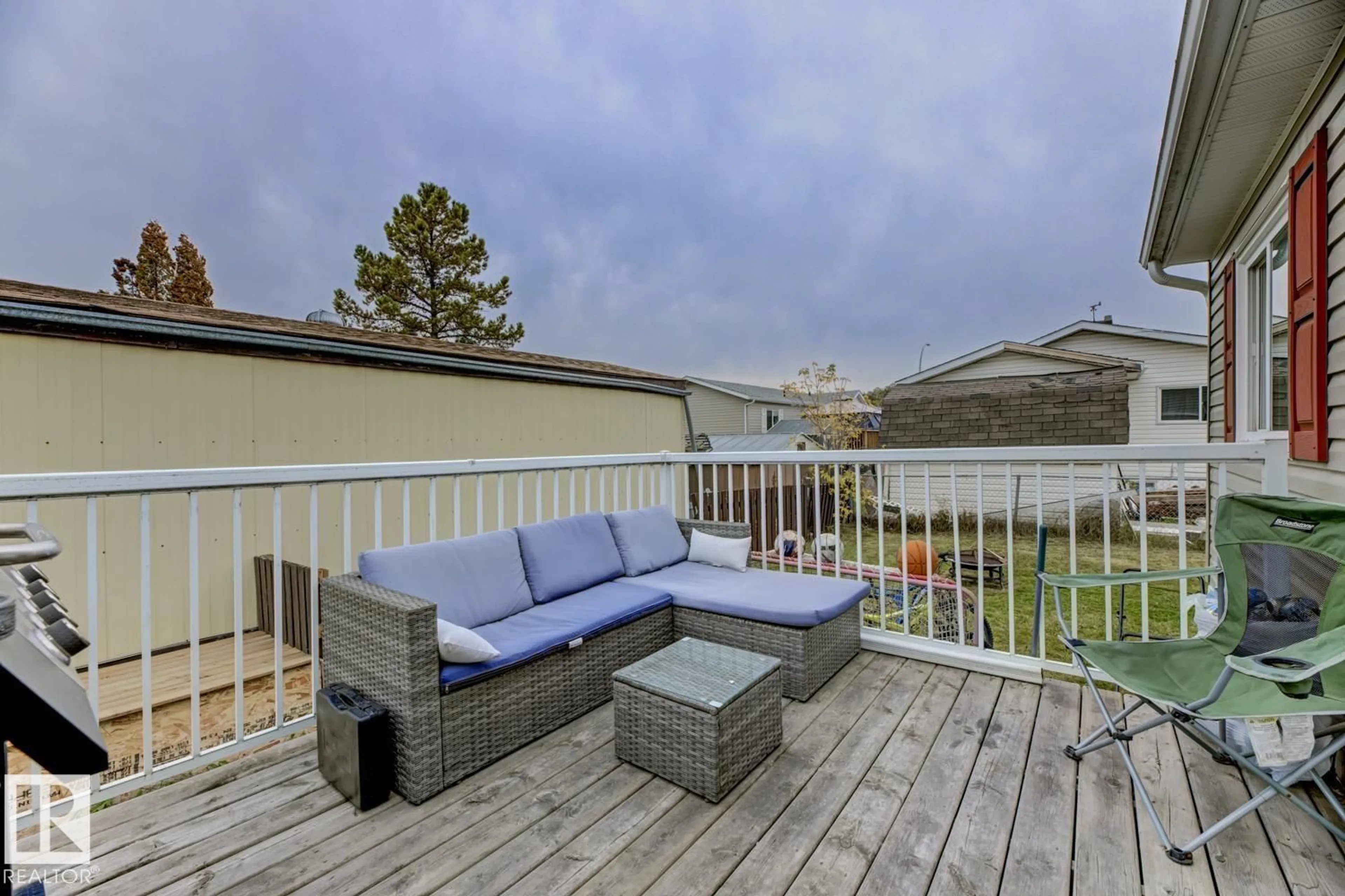 Patio, water/lake/river/ocean view for 53222 - 565 RANGE ROAD 272, Rural Parkland County Alberta T7X3P6