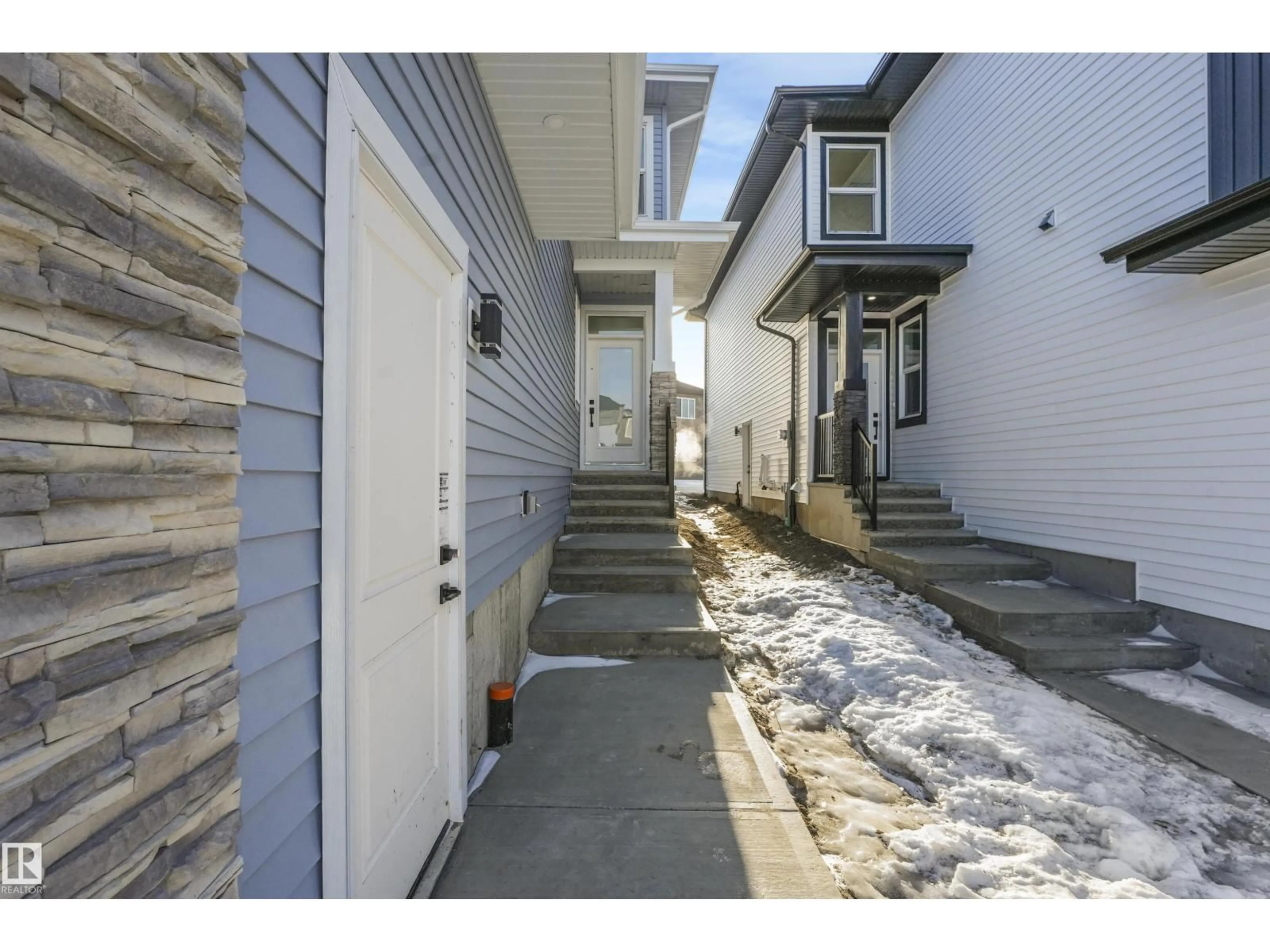 Unknown for 3505 44 AV, Beaumont Alberta T4X3G6