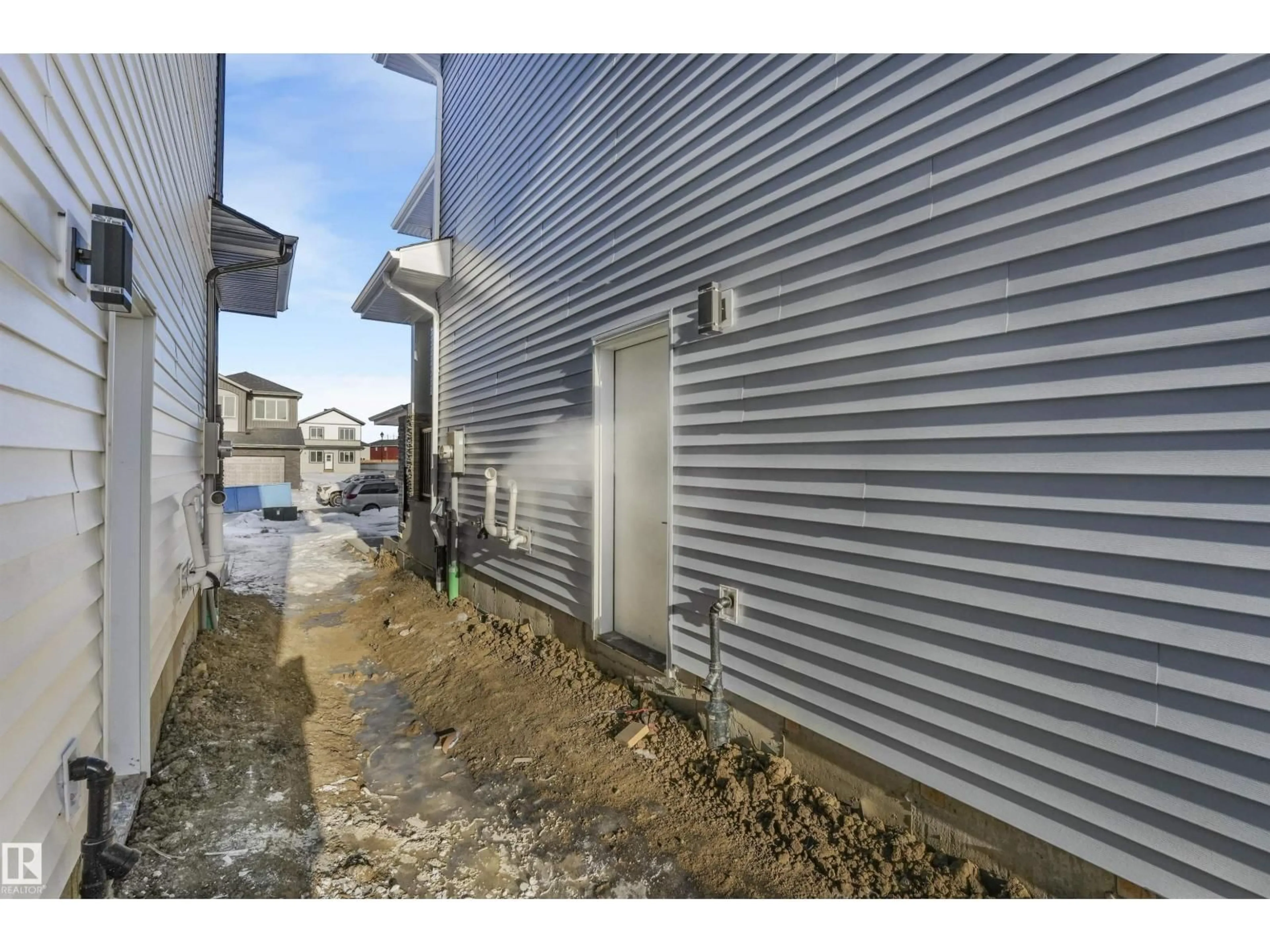 Unknown for 3505 44 AV, Beaumont Alberta T4X3G6