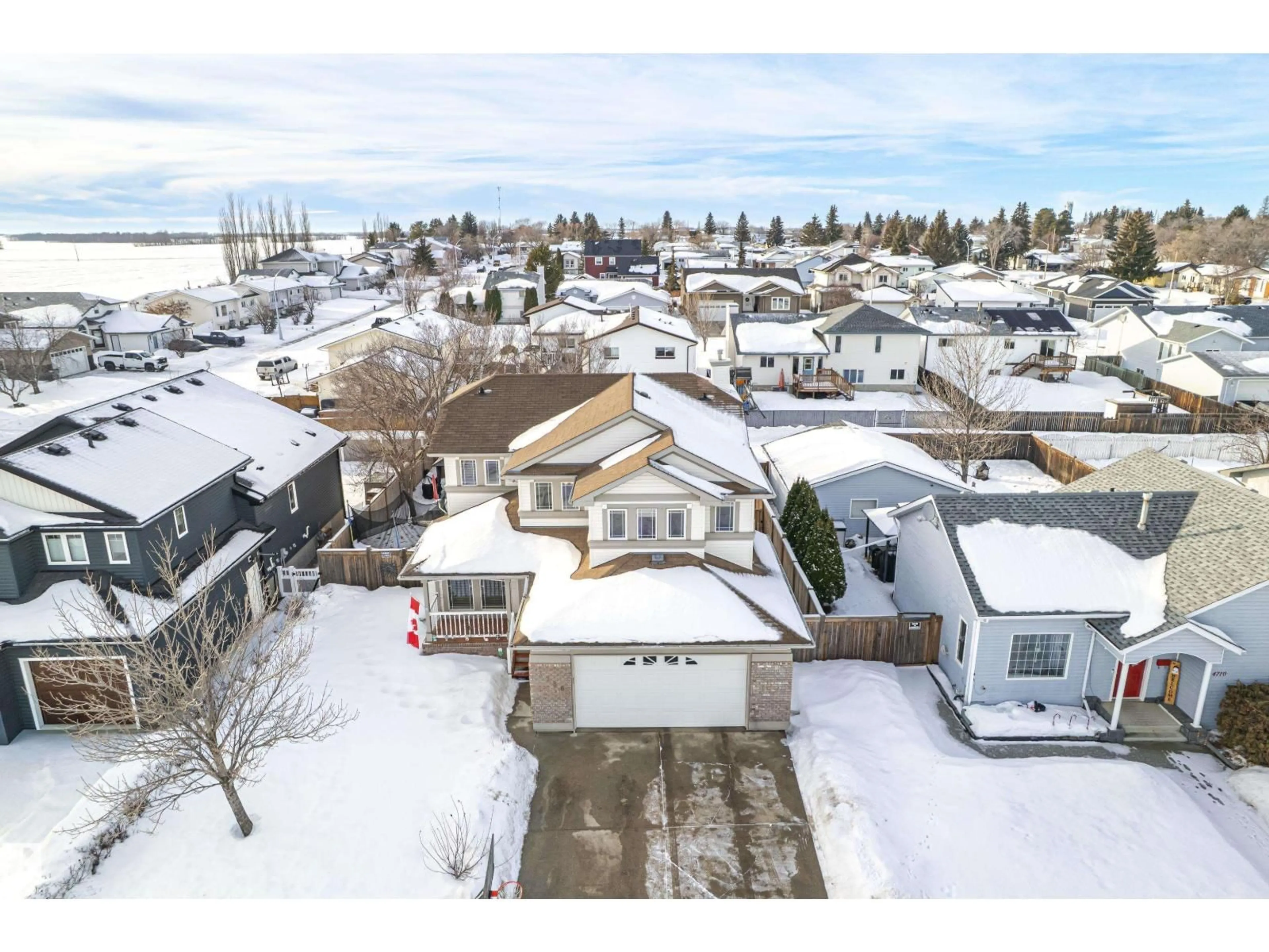 A pic from outside/outdoor area/front of a property/back of a property/a pic from drone, street for 4706 47 ST, Legal Alberta T0G1L0