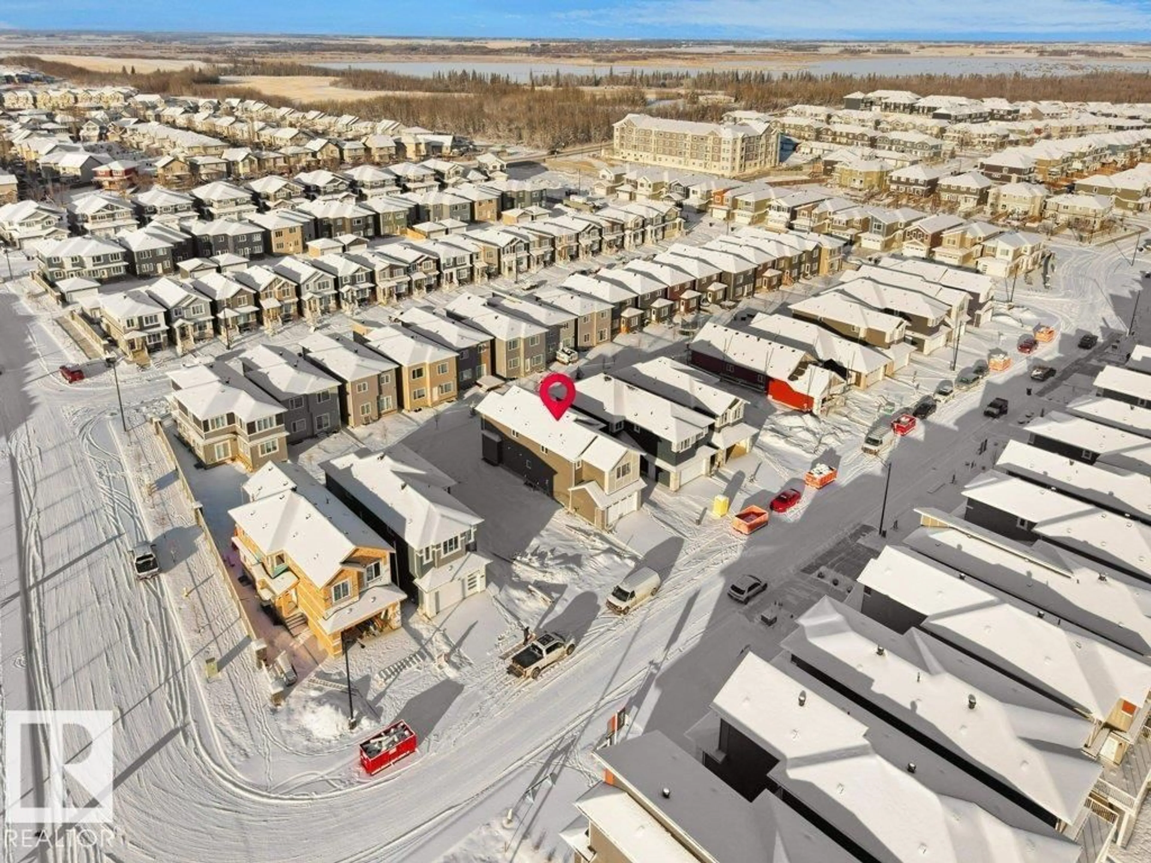 A pic from outside/outdoor area/front of a property/back of a property/a pic from drone, street for 3310 CHICKADEE DR, Edmonton Alberta T5S0V5