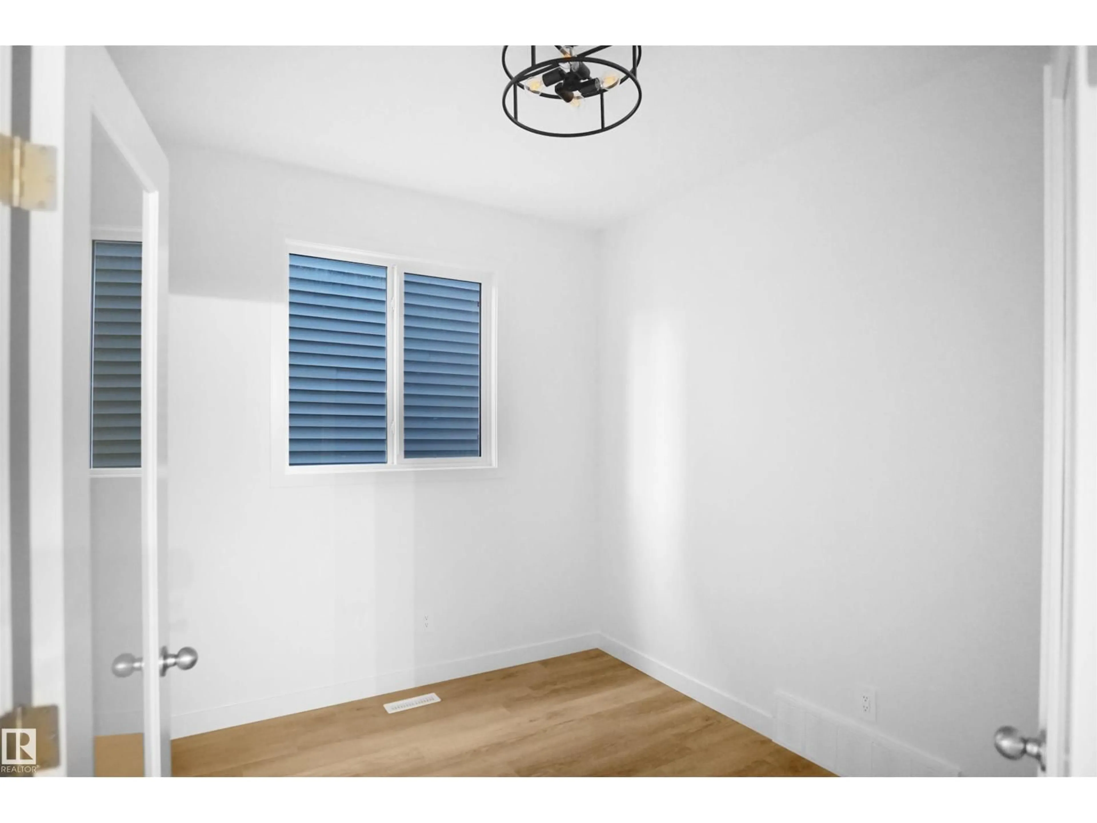 A pic of a room for 87 JUBILATION DR, St. Albert Alberta T8N8C5