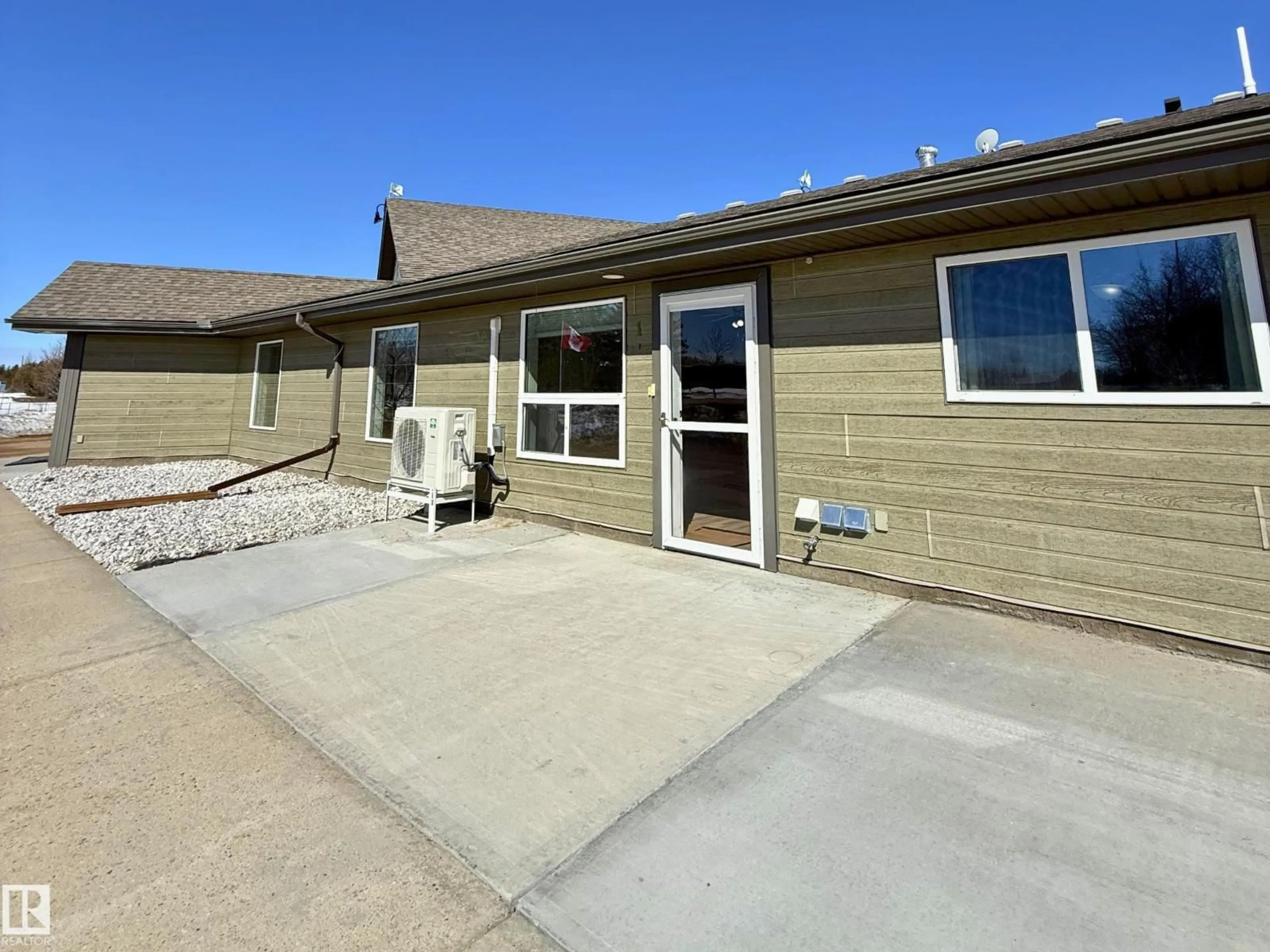 Unknown for 5011 PINE DR, Cherry Grove Alberta T0A0T0