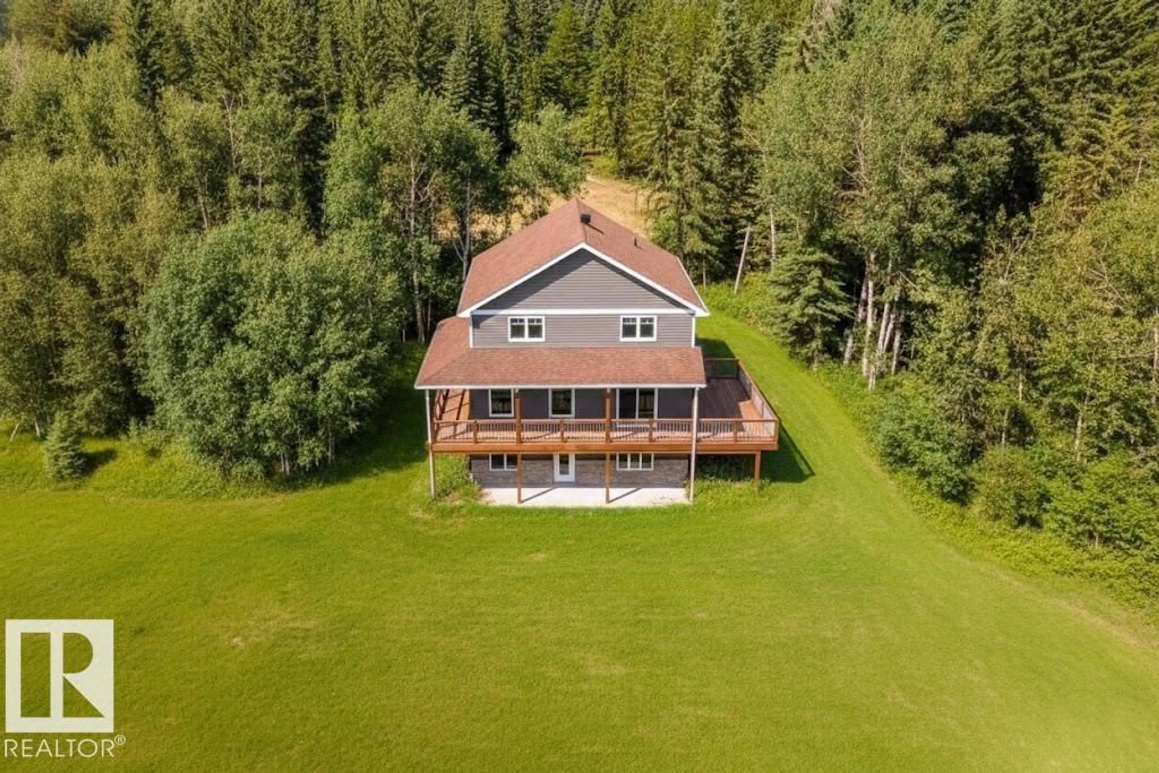 A pic from outside/outdoor area/front of a property/back of a property/a pic from drone, water/lake/river/ocean view for 58513 RANGE ROAD 231, Rural Thorhild County Alberta T0A3J0
