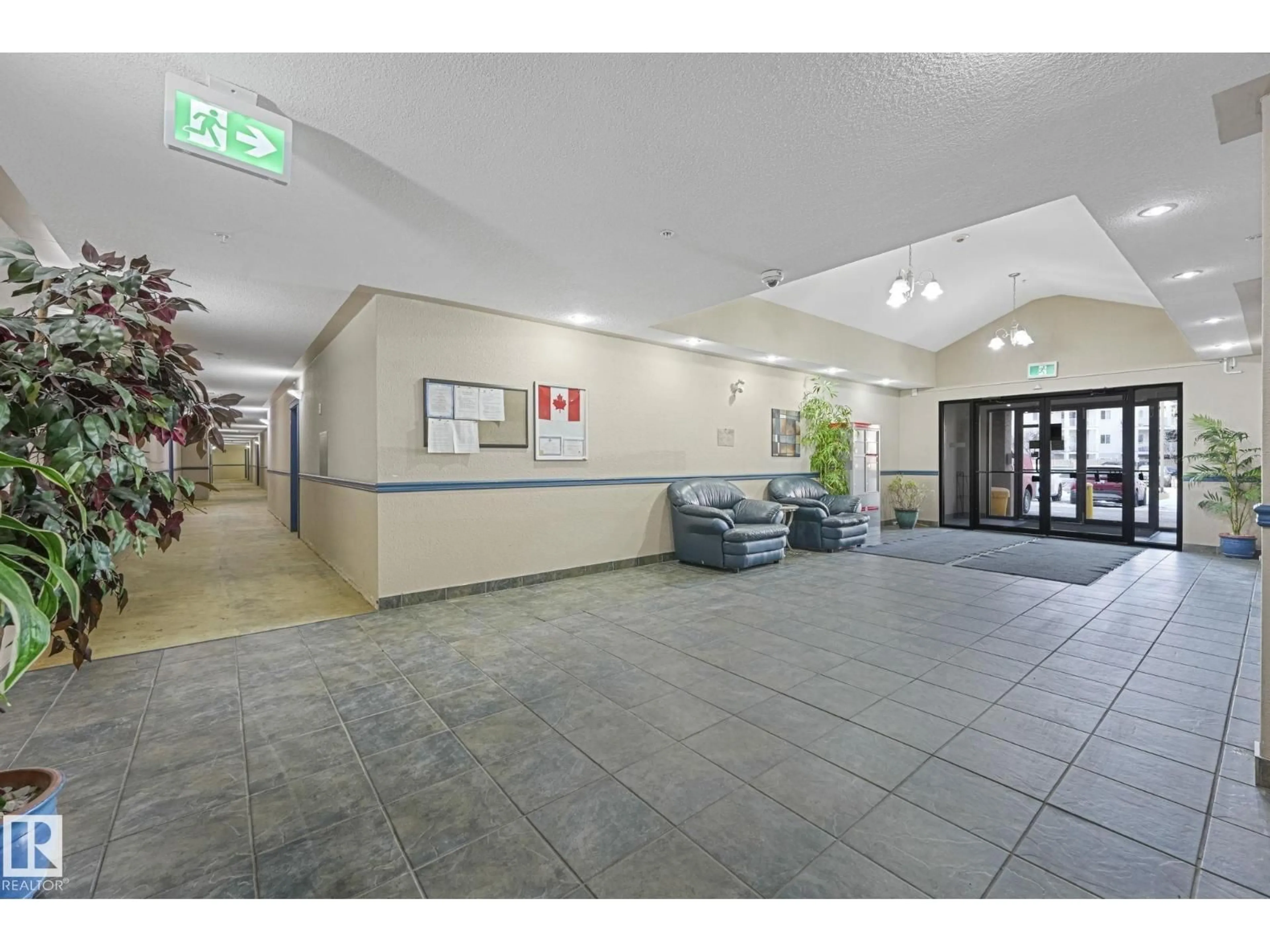 Unknown for 109 16221 95 ST NW, Edmonton Alberta T5Z3V3