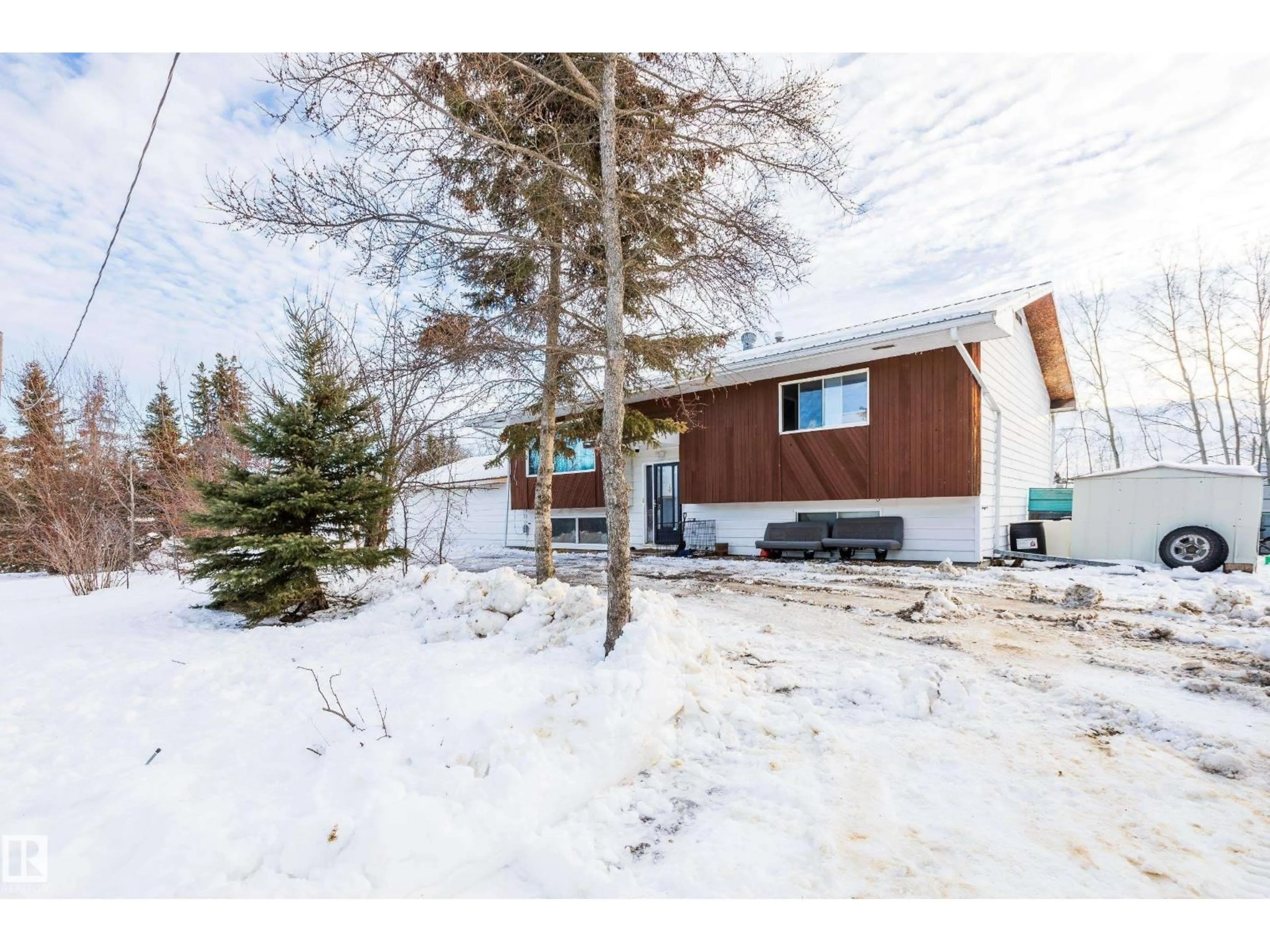 Unknown for 8 FOURTH ST, Duffield Alberta T0E0N0