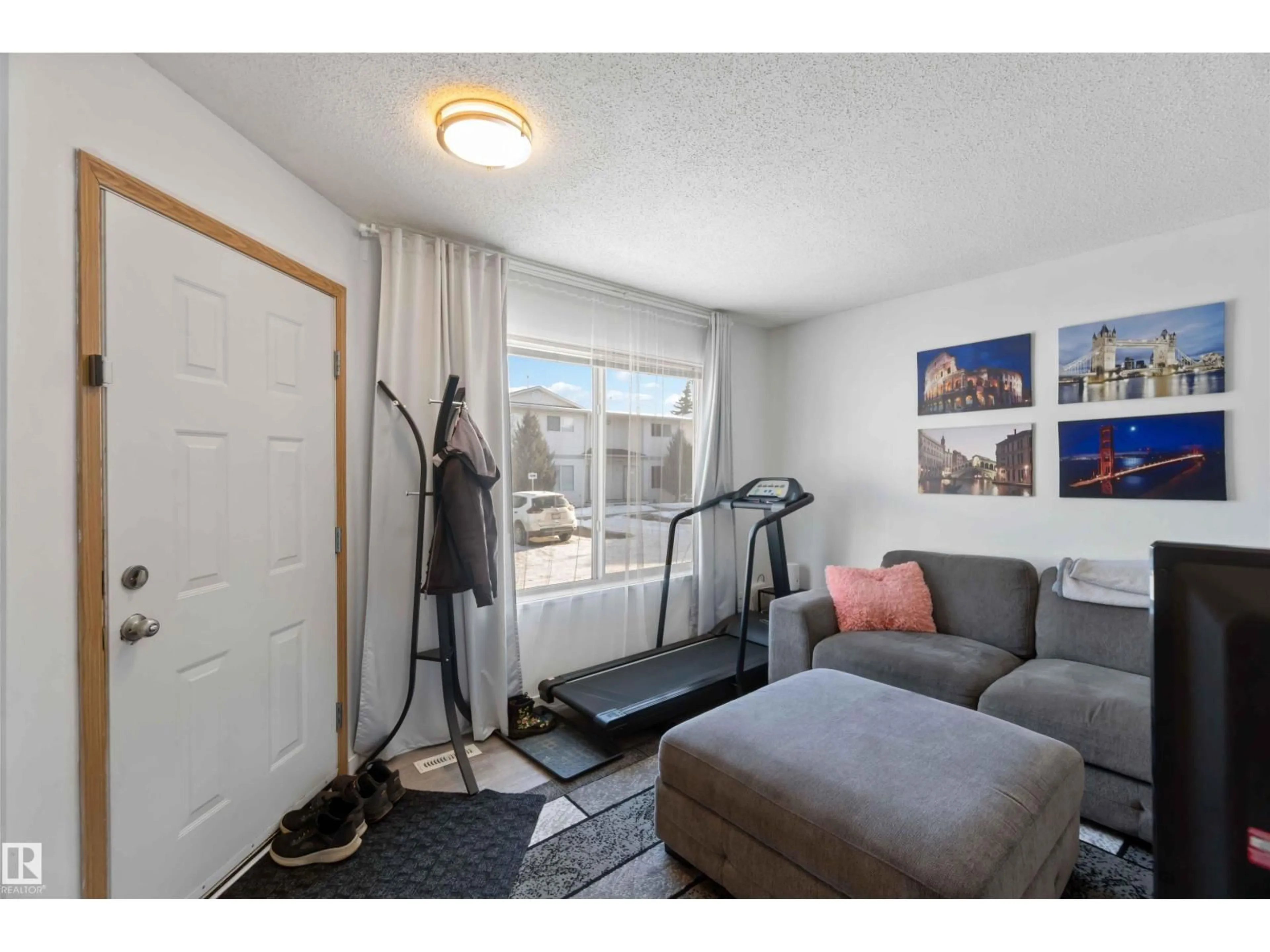 A pic of a room for #1005 - 610 KING ST, Spruce Grove Alberta T7X4J9