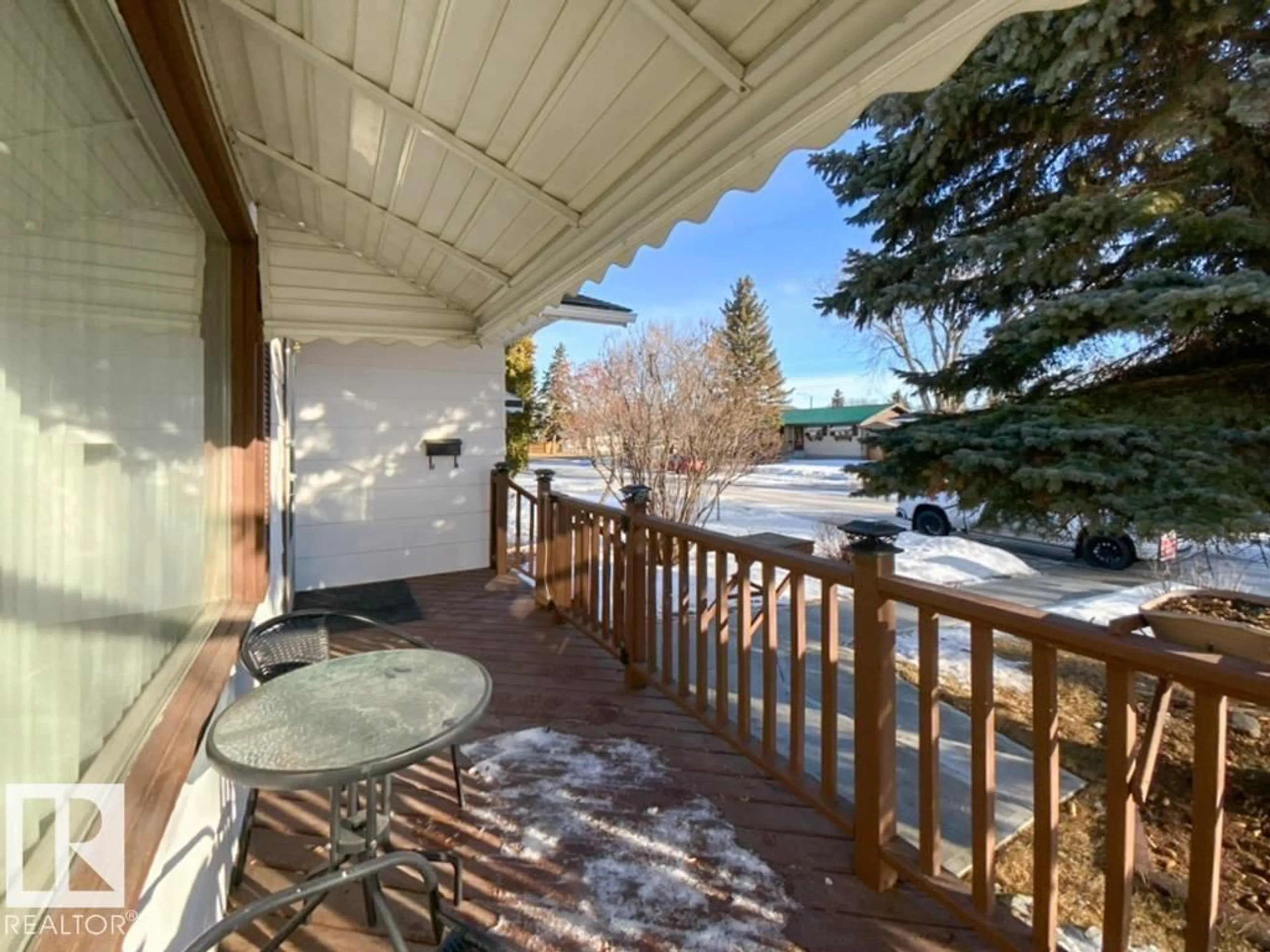 Patio, unknown for 3914 53A ST, Wetaskiwin Alberta T9A1R8