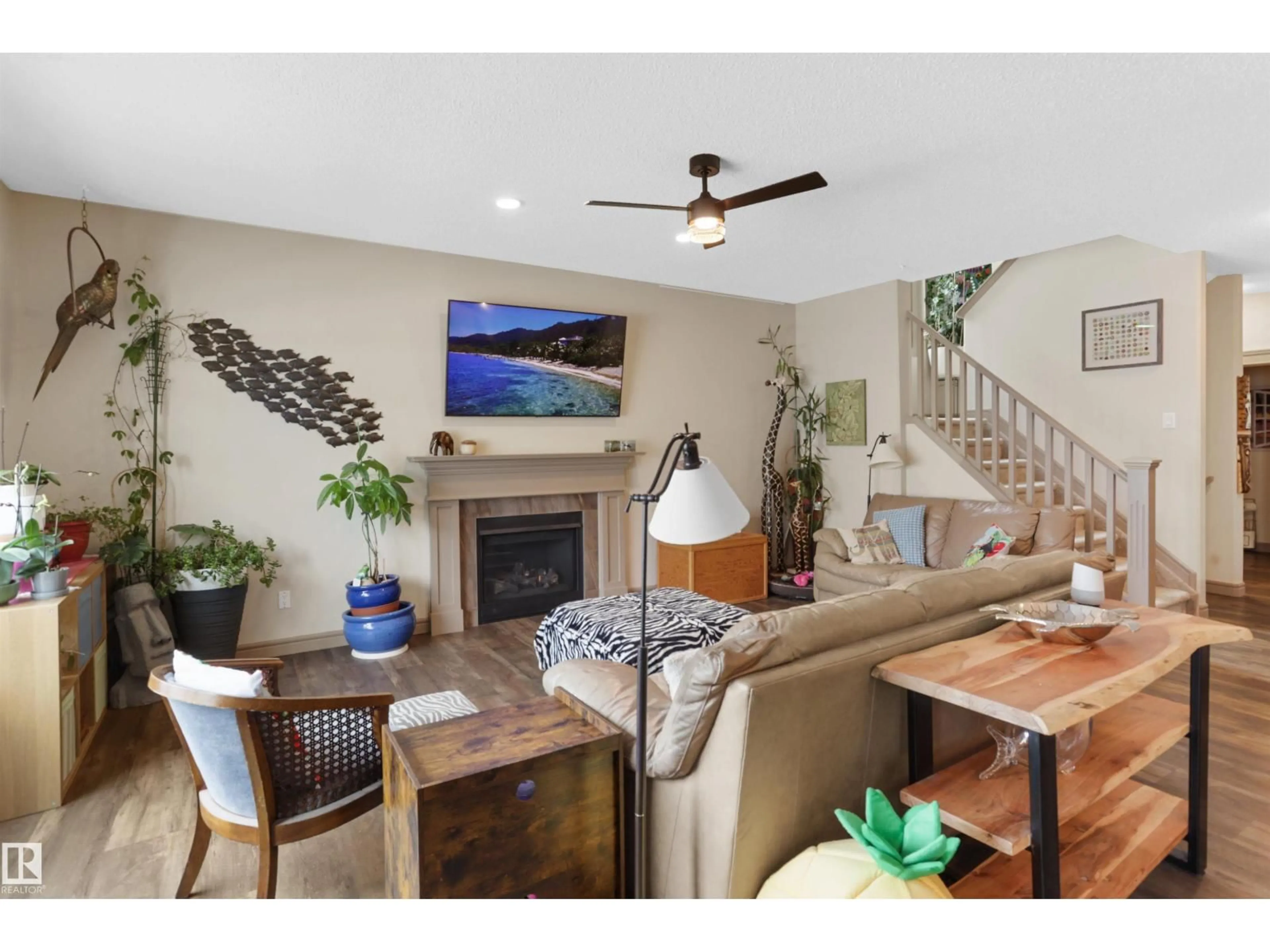 Living room with furniture, unknown for 97 ASTORIA PT, Devon Alberta T9G0M3