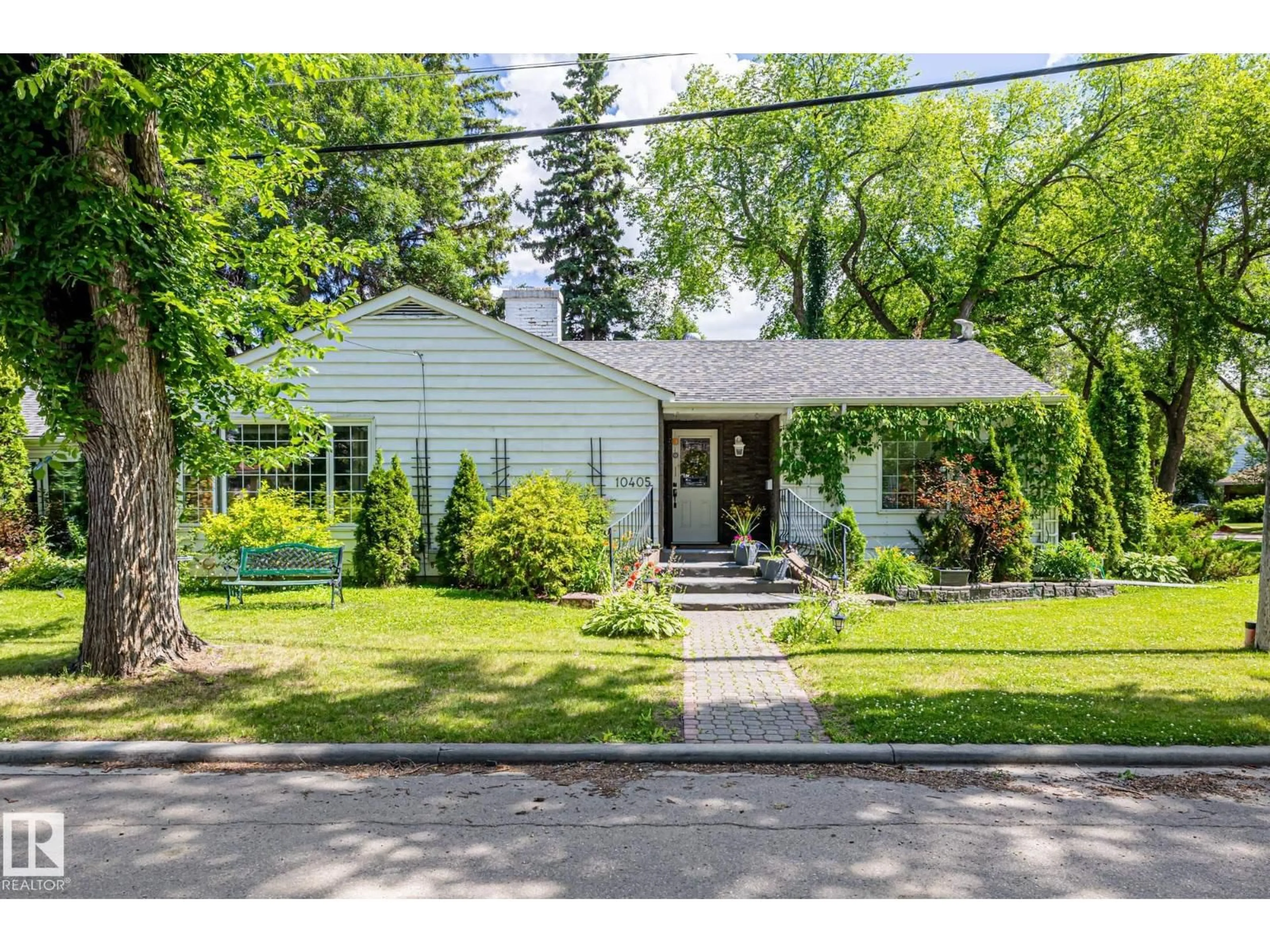 Unknown for 10405 GLENORA CR, Edmonton Alberta T5N3J6