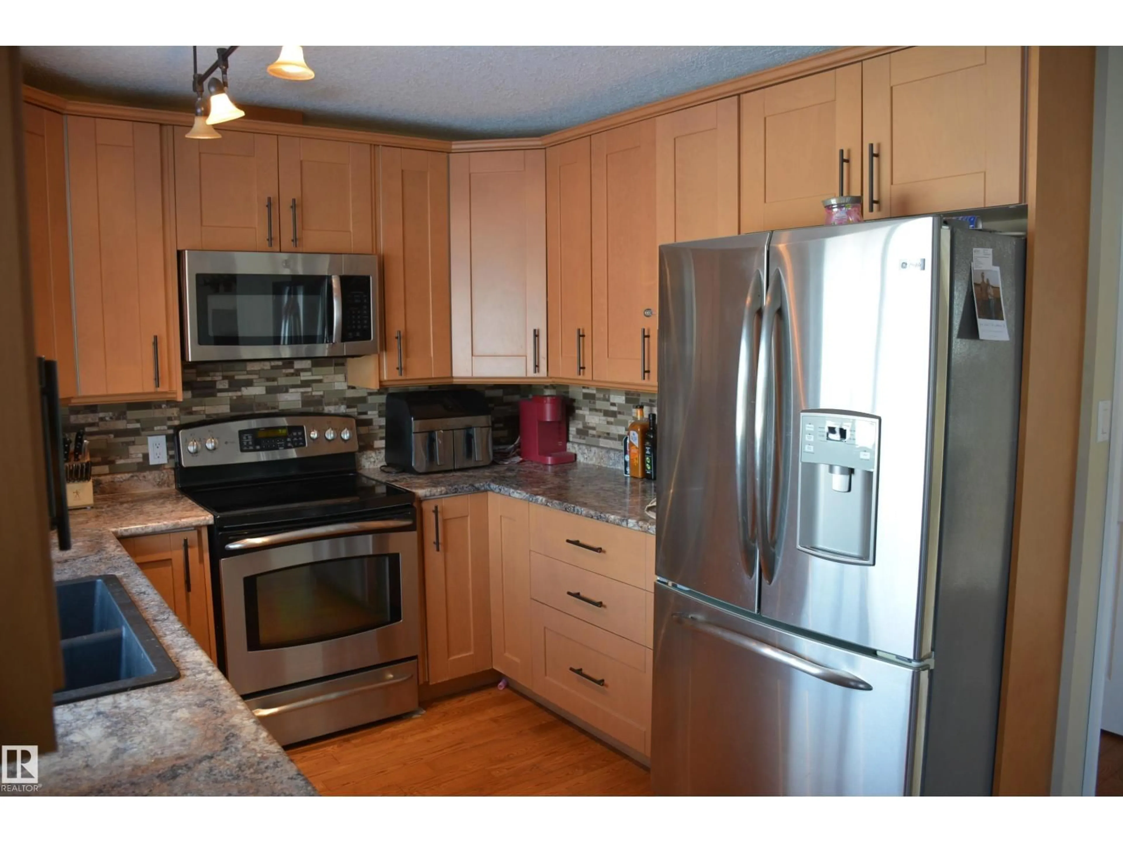 Standard kitchen, wood/laminate floor for 5509 56 ST, Barrhead Alberta T7N1C6