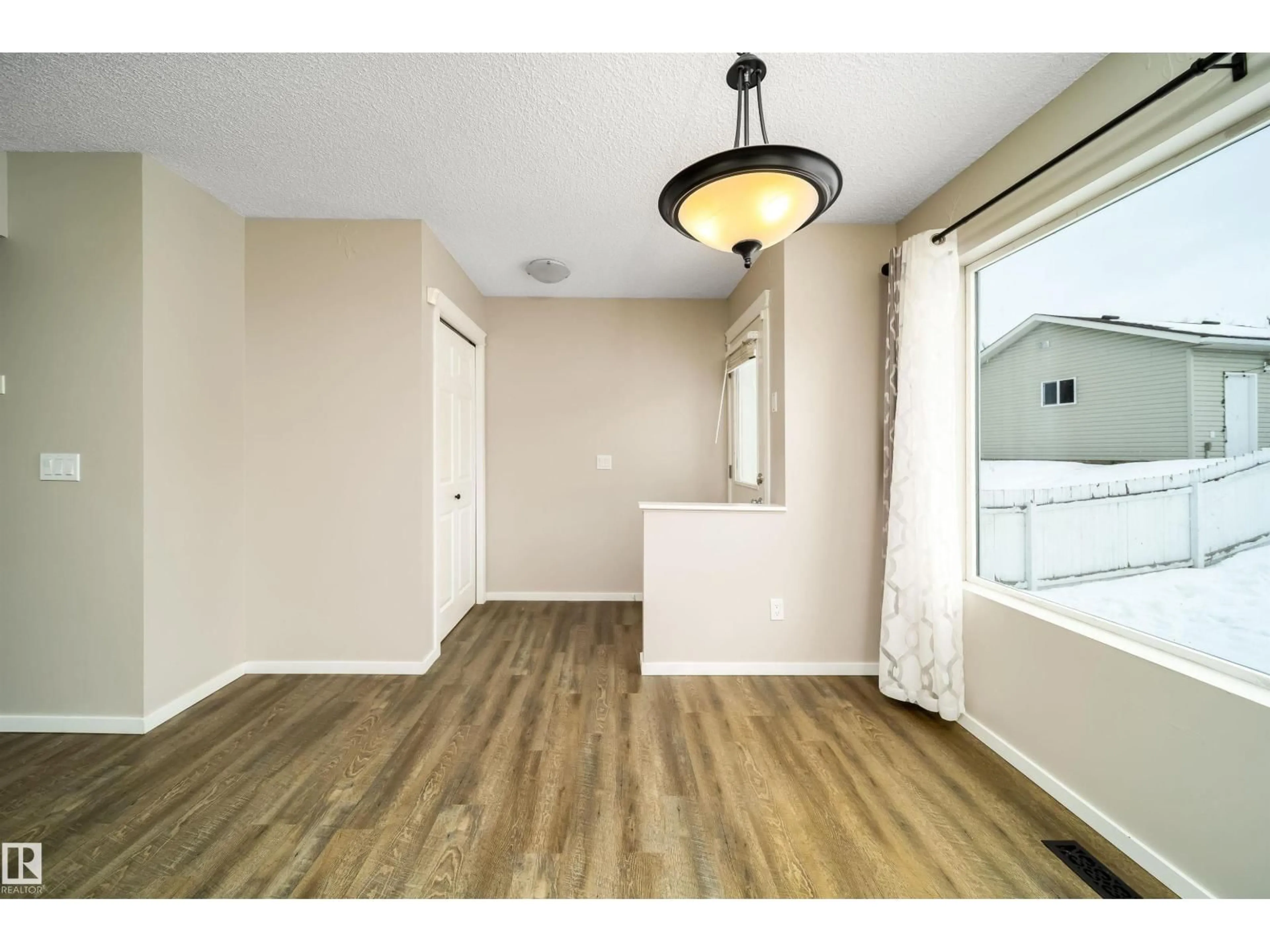 A pic of a room for 1695 TOMPKINS PL, Edmonton Alberta T6R2Y4