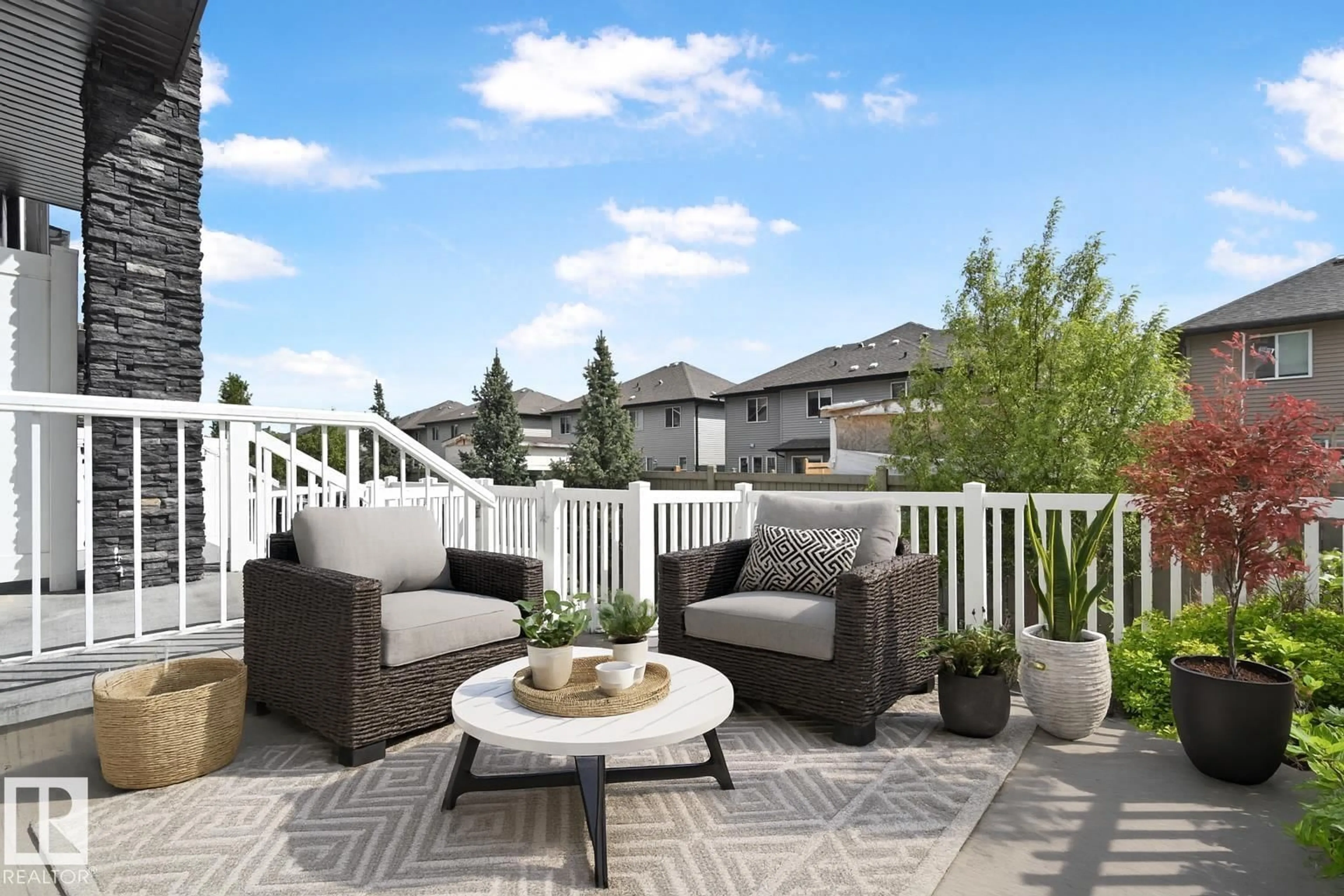 Patio, mountain view for #3 - 2215 24 ST, Edmonton Alberta T6T1A6