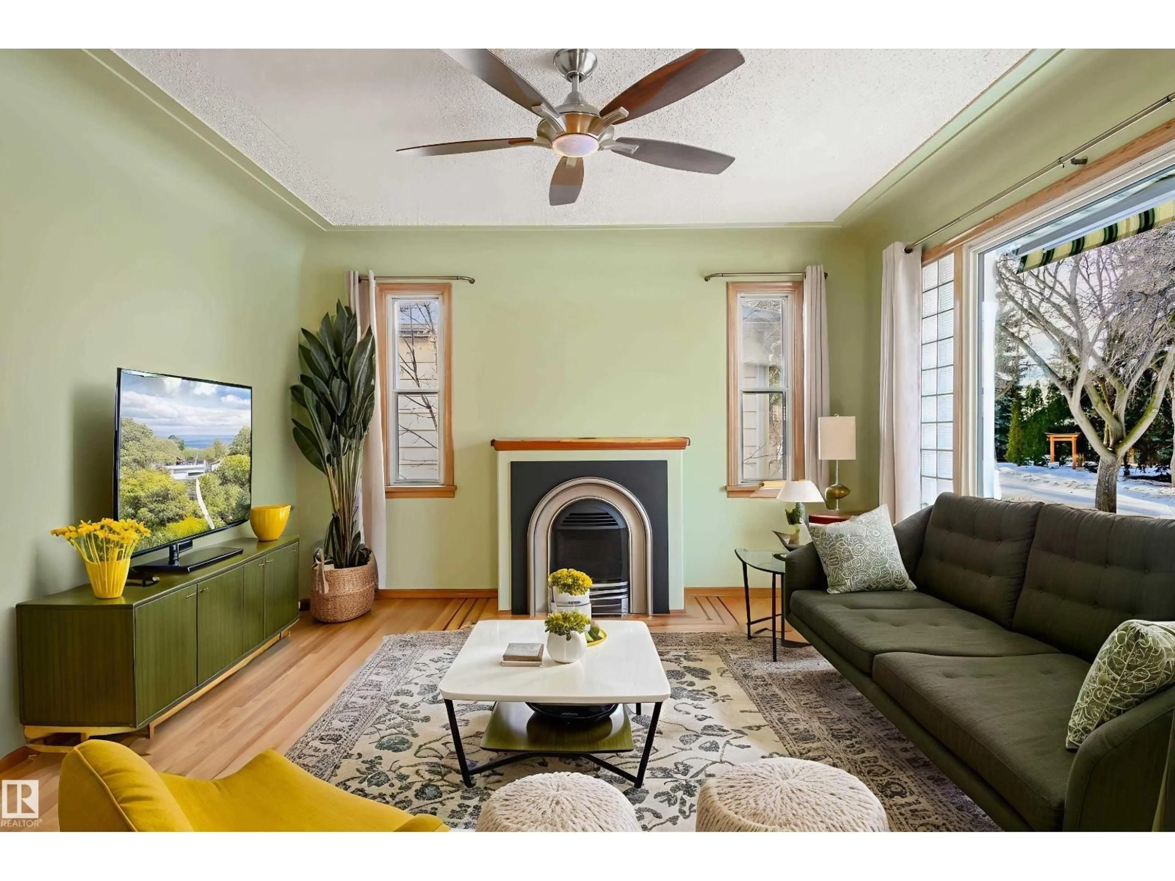 Living room with furniture, wood/laminate floor for NW - 9347 90 ST, Edmonton Alberta T6C3M3