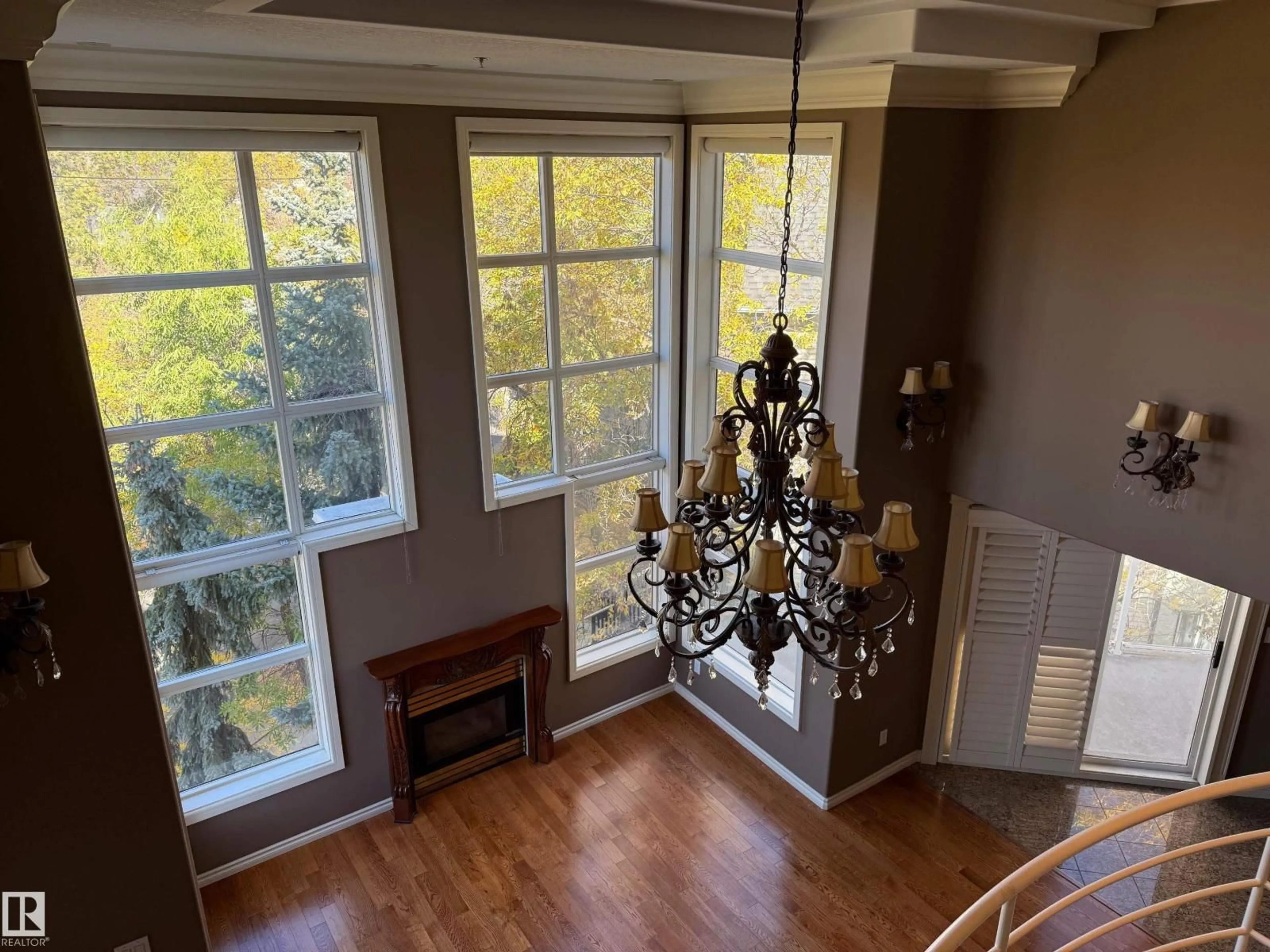 Unknown for 404 - 12028 103 AV, Edmonton Alberta T5K2T9