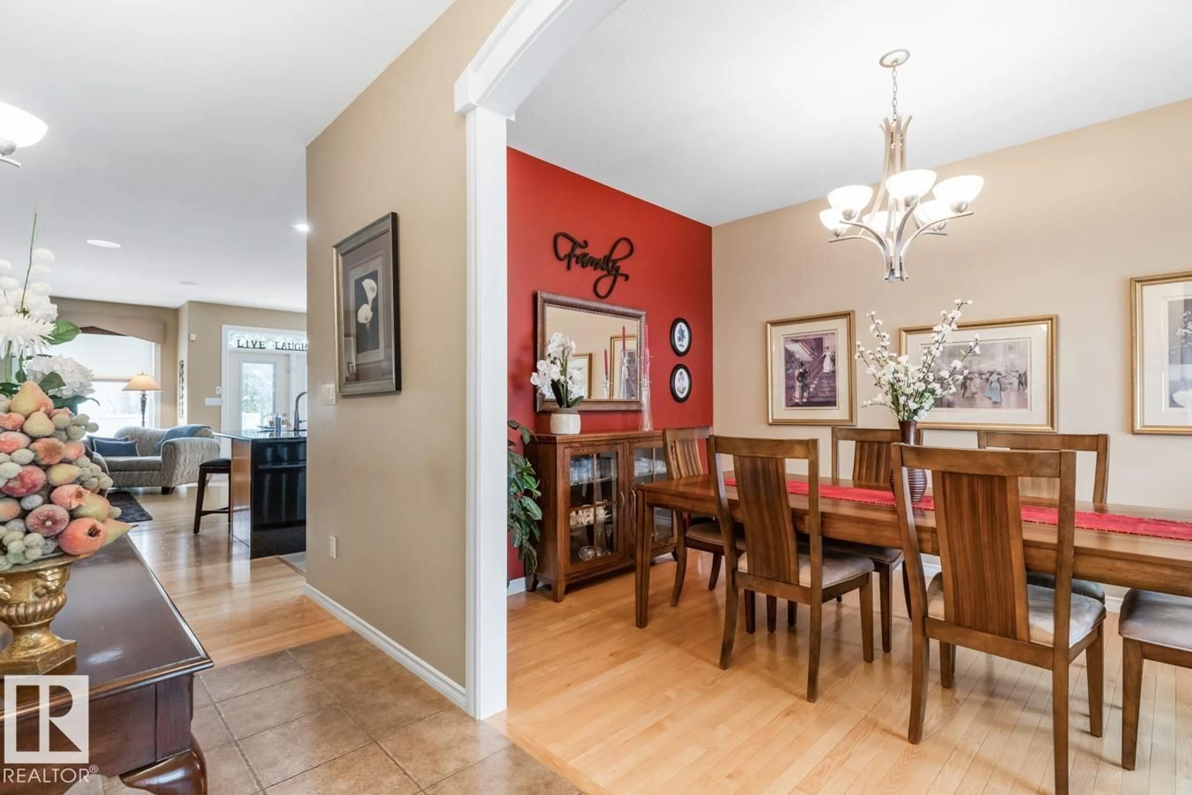 Dining room, wood/laminate floor for 26 RIDGEBROOK WY, Sherwood Park Alberta T8A6M2