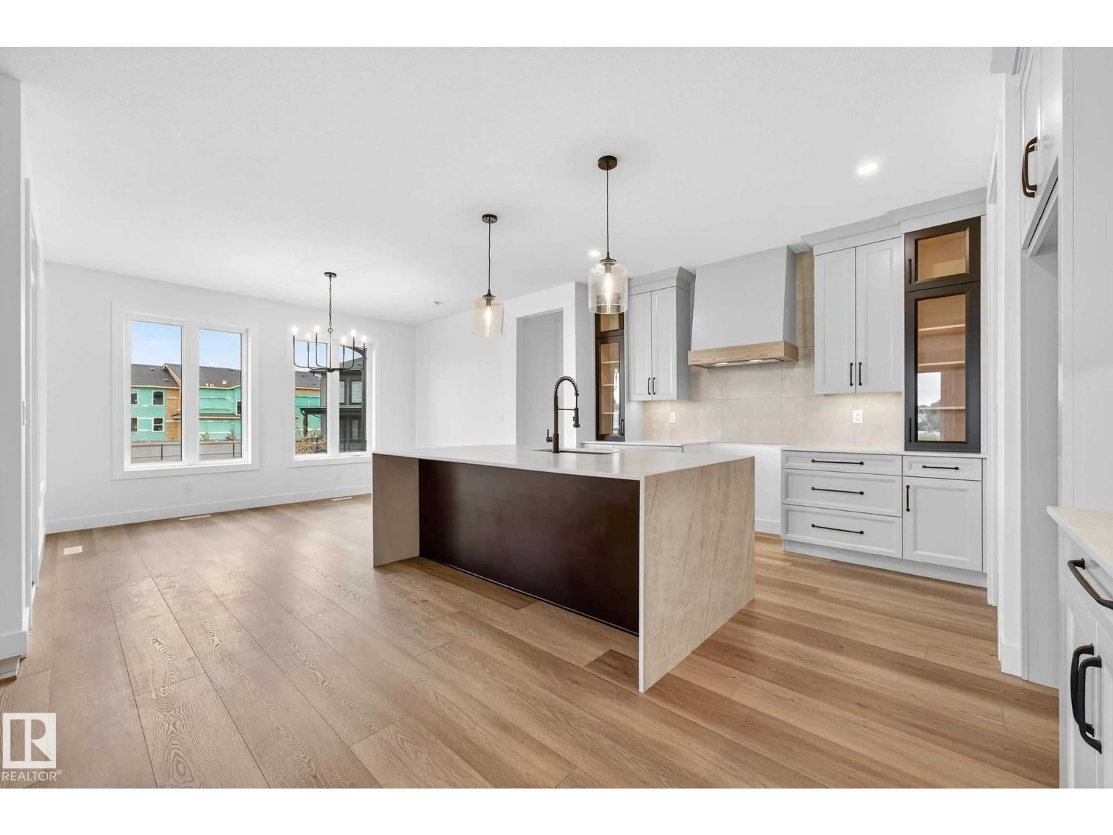 Open concept kitchen, unknown for 80 40 ST, Beaumont Alberta T4X3C1