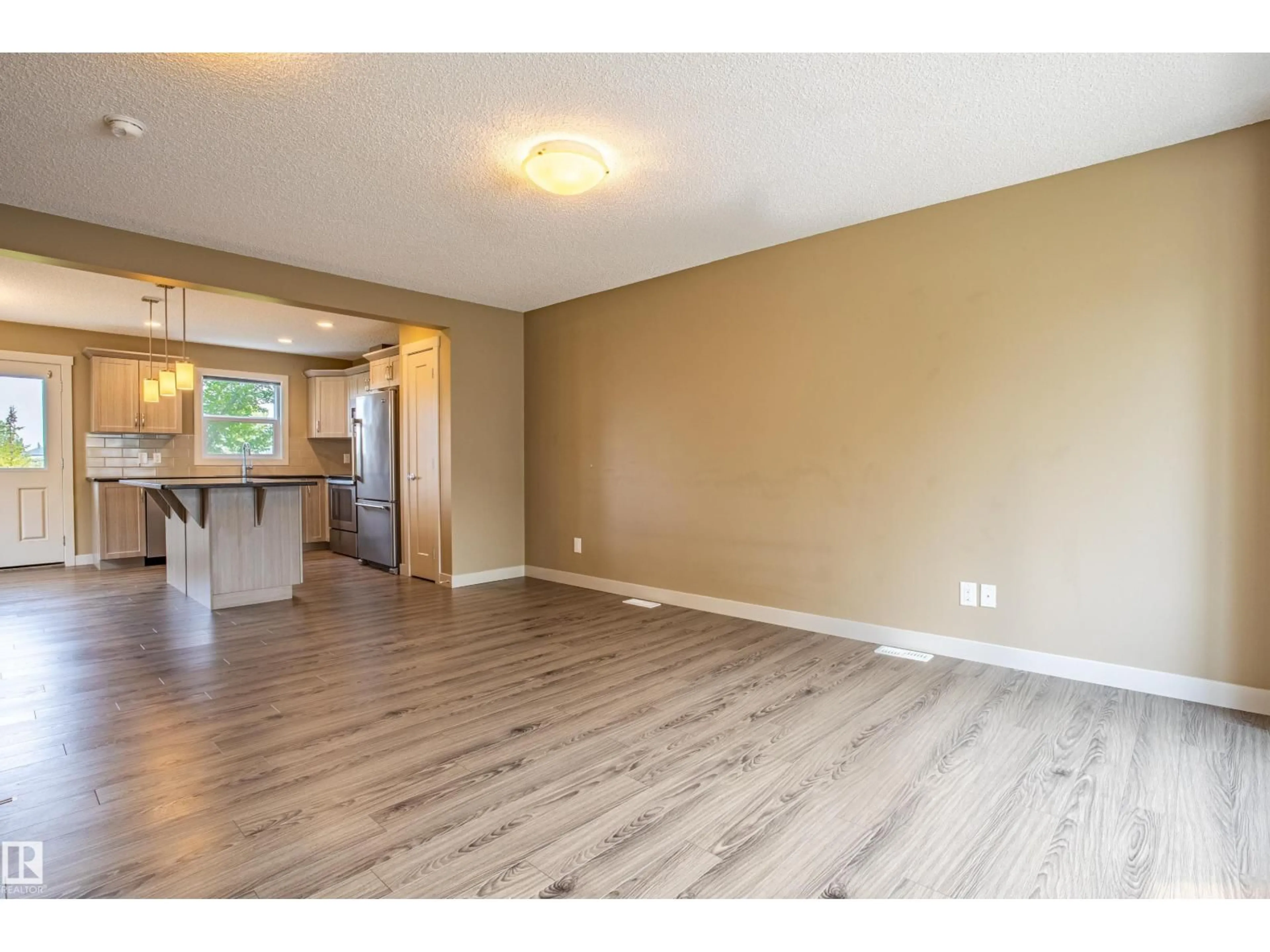 Unknown for #32 - 2121 HADDOW DR, Edmonton Alberta T6R0W6