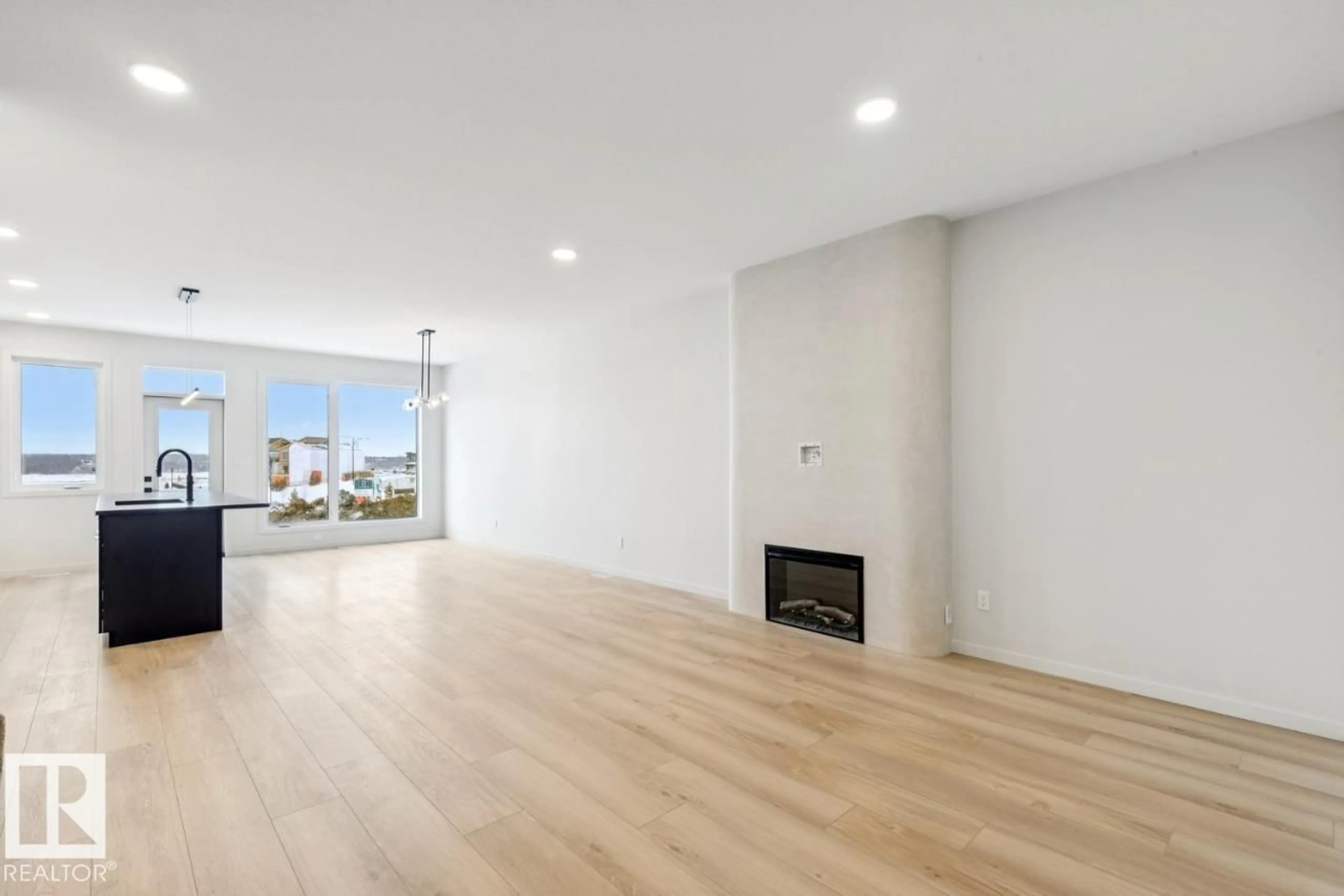 A pic of a room for 7471 KLAPSTEIN CR, Edmonton Alberta T6W0A6