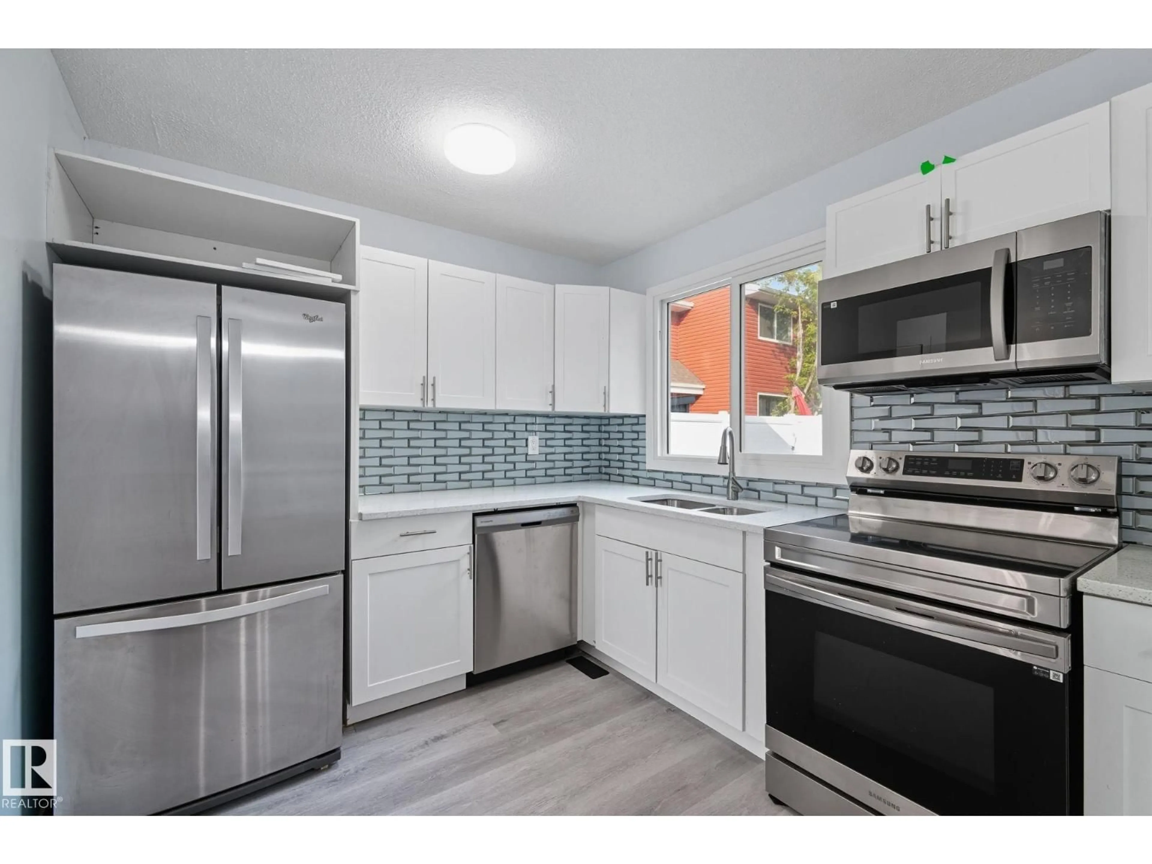 Standard kitchen, ceramic/tile floor for 13251 47 ST, Edmonton Alberta T5A3L5