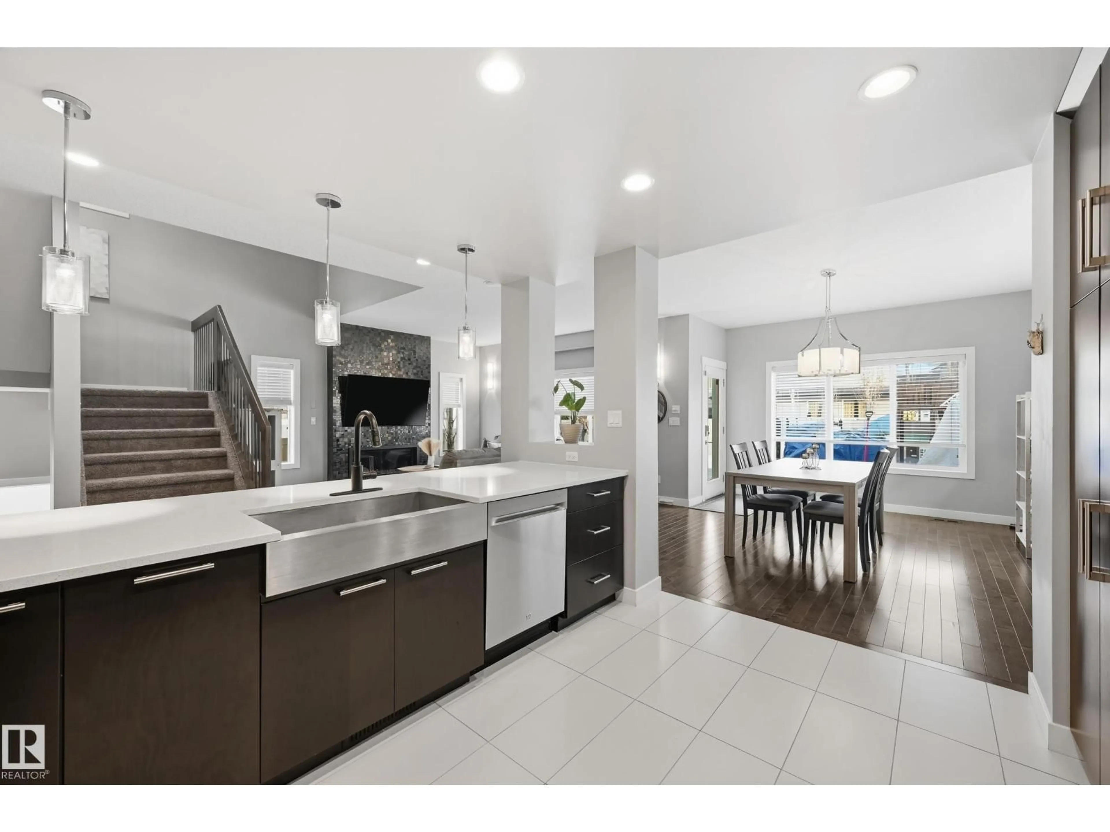 Open concept kitchen, ceramic/tile floor for 1251 SECORD LANDING LD, Edmonton Alberta T5T4N4