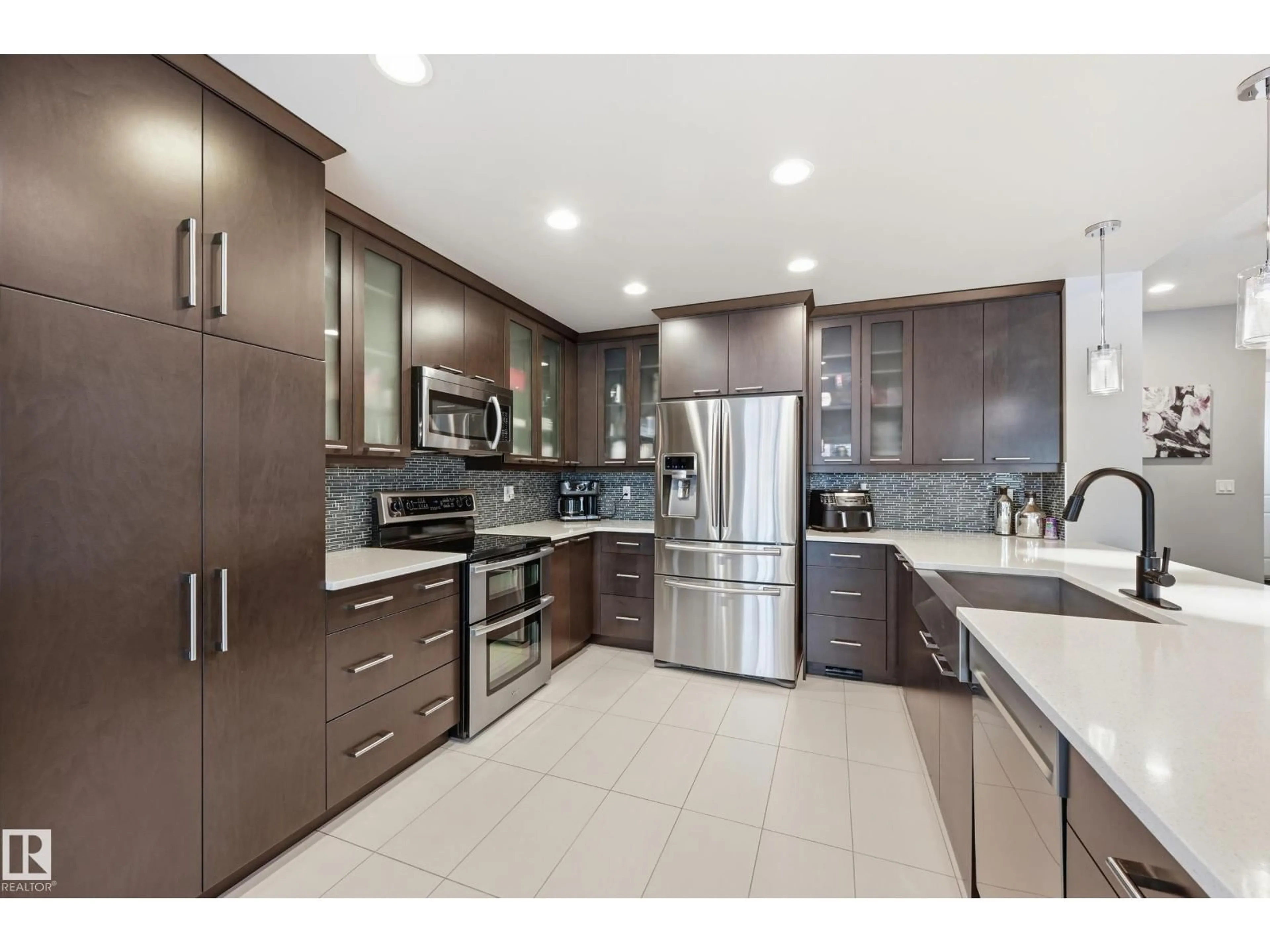 Contemporary kitchen, ceramic/tile floor for 1251 SECORD LANDING LD, Edmonton Alberta T5T4N4