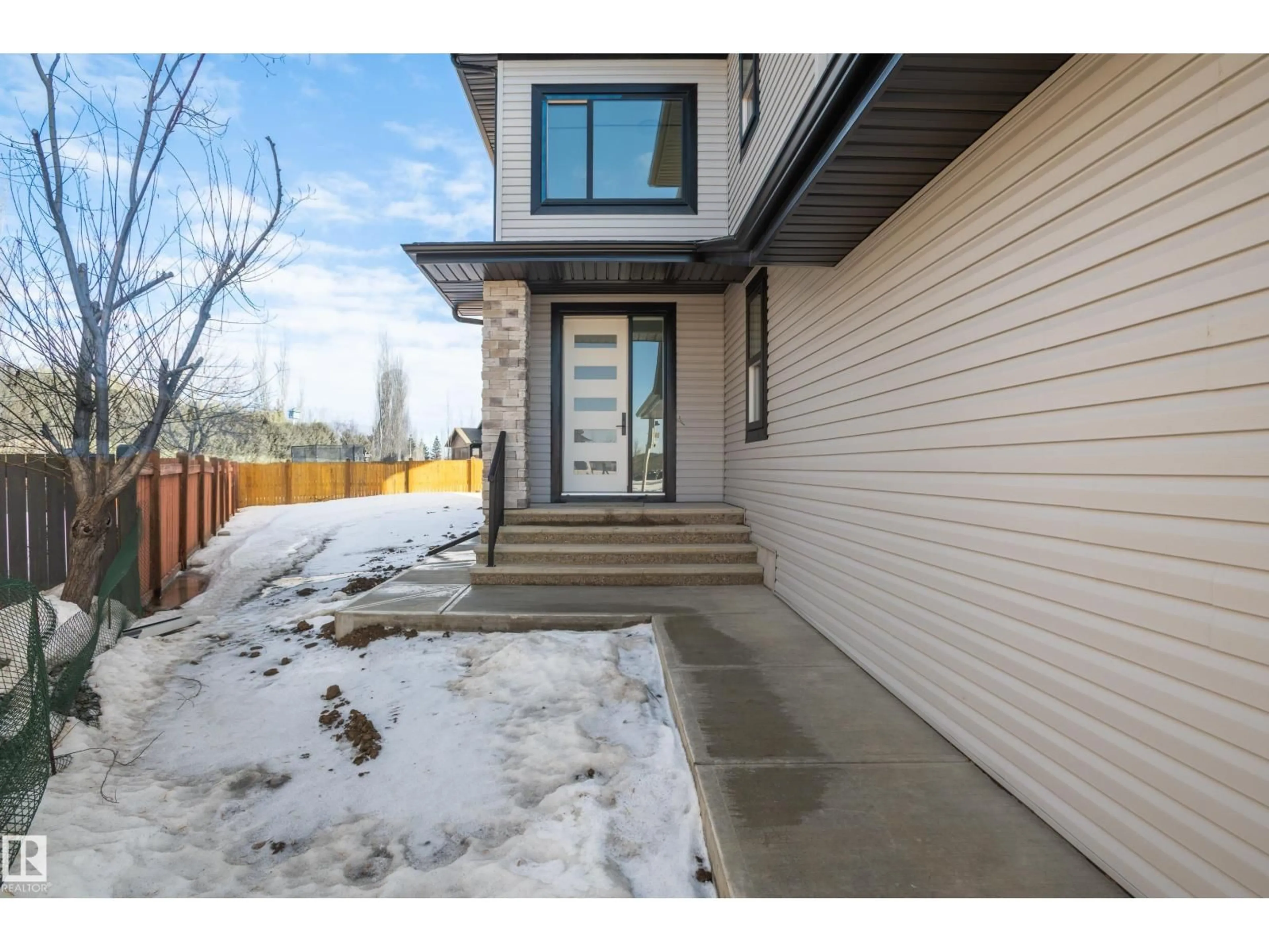 Unknown for 16 MIDDLETON CL, Leduc Alberta T9E0E3