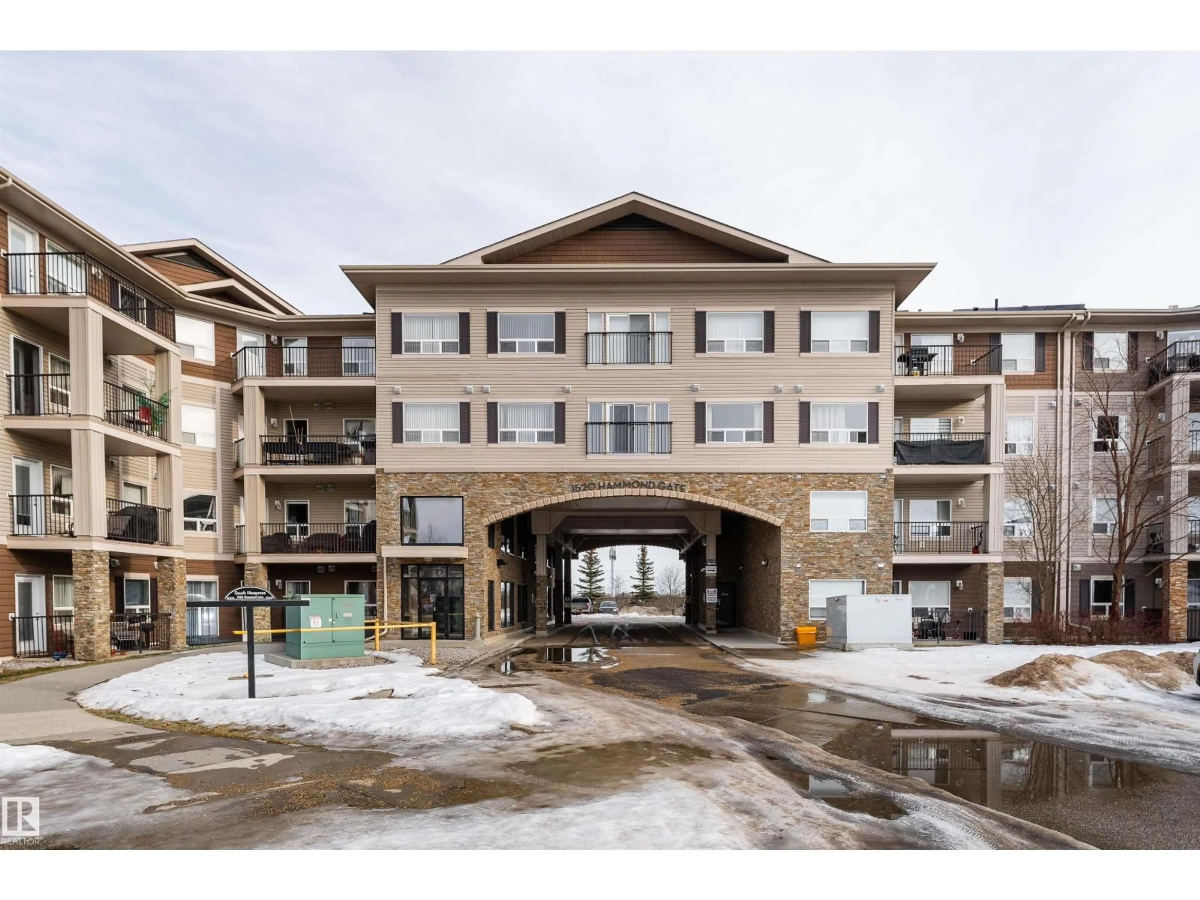 Unknown for 1520 - 325 HAMMOND GA NW, Edmonton Alberta T6M0J4