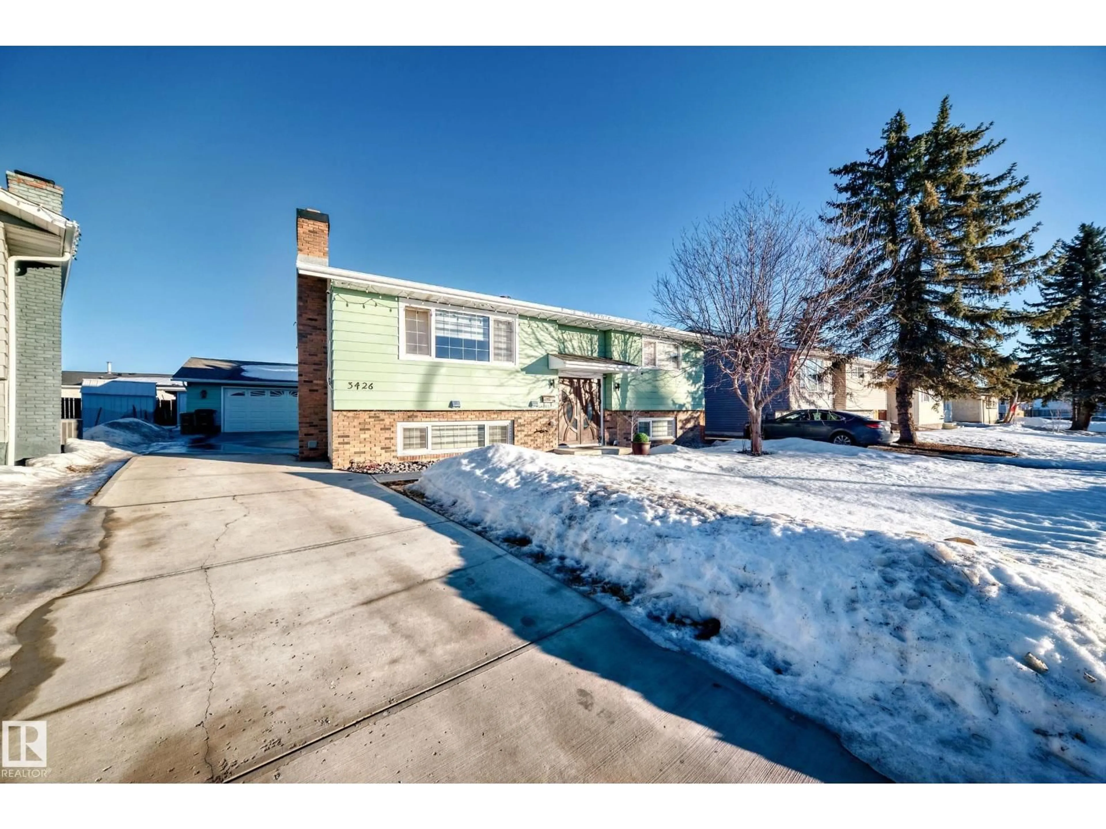 Unknown for 3426 135A AV, Edmonton Alberta T5A2V9