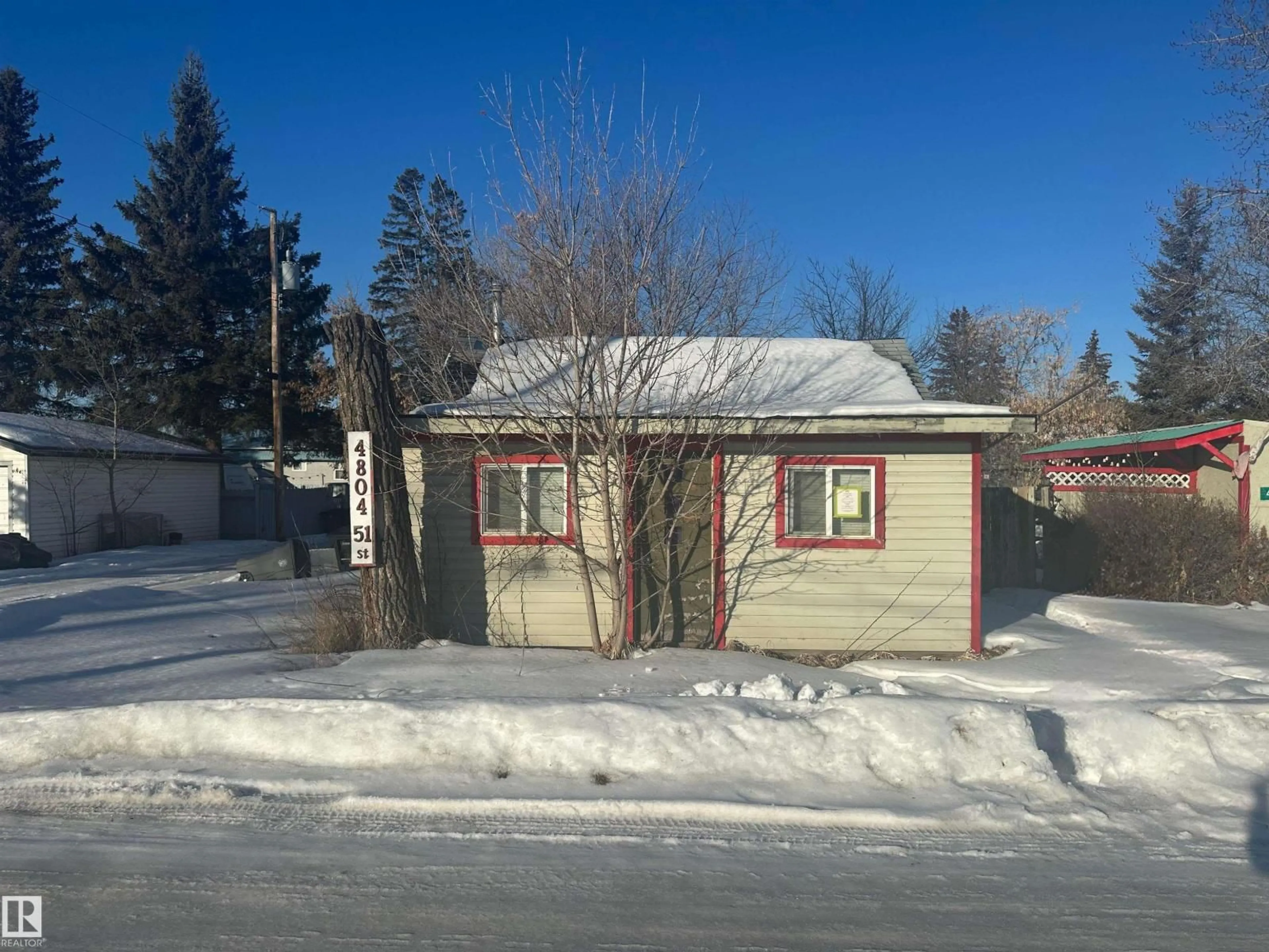 Shed for 4804 51 ST, Rural Lac Ste. Anne County Alberta T0E0A0