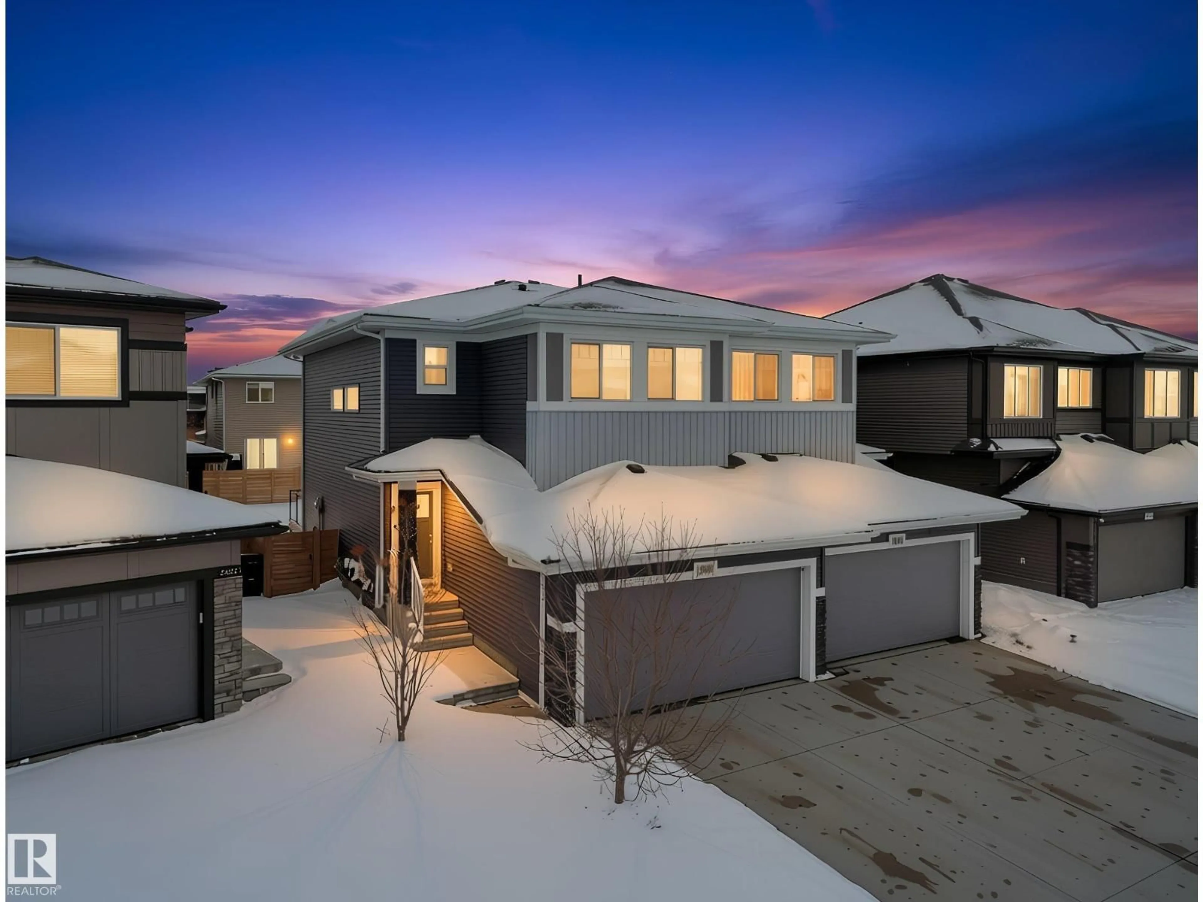 A pic from outside/outdoor area/front of a property/back of a property/a pic from drone, street for CI SW SW - 2454 KELLY CIRCLE, Edmonton Alberta T6W4G2