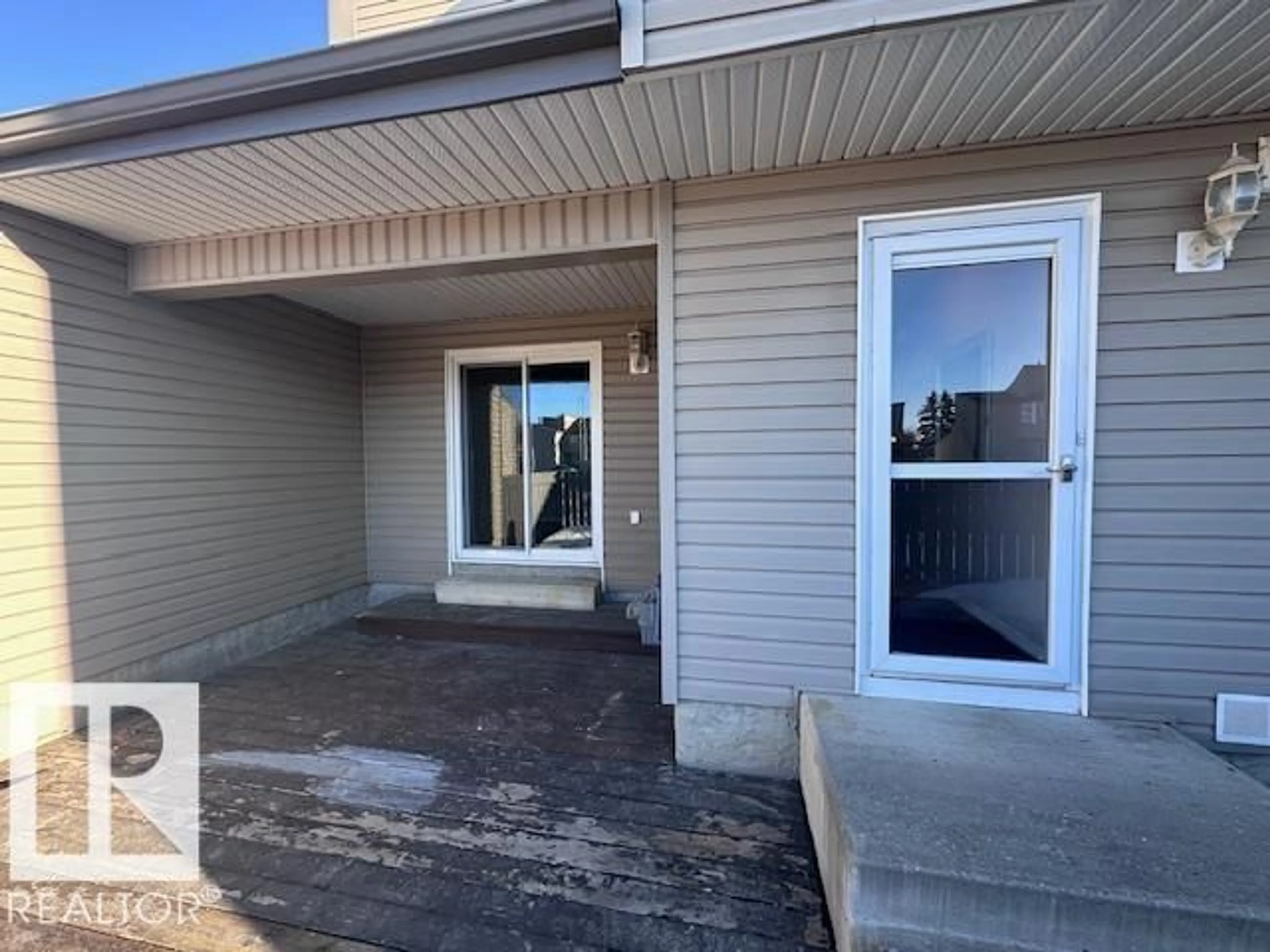 Unknown for 1632 LAKEWOOD ROAD WEST RD, Edmonton Alberta T6K3H4