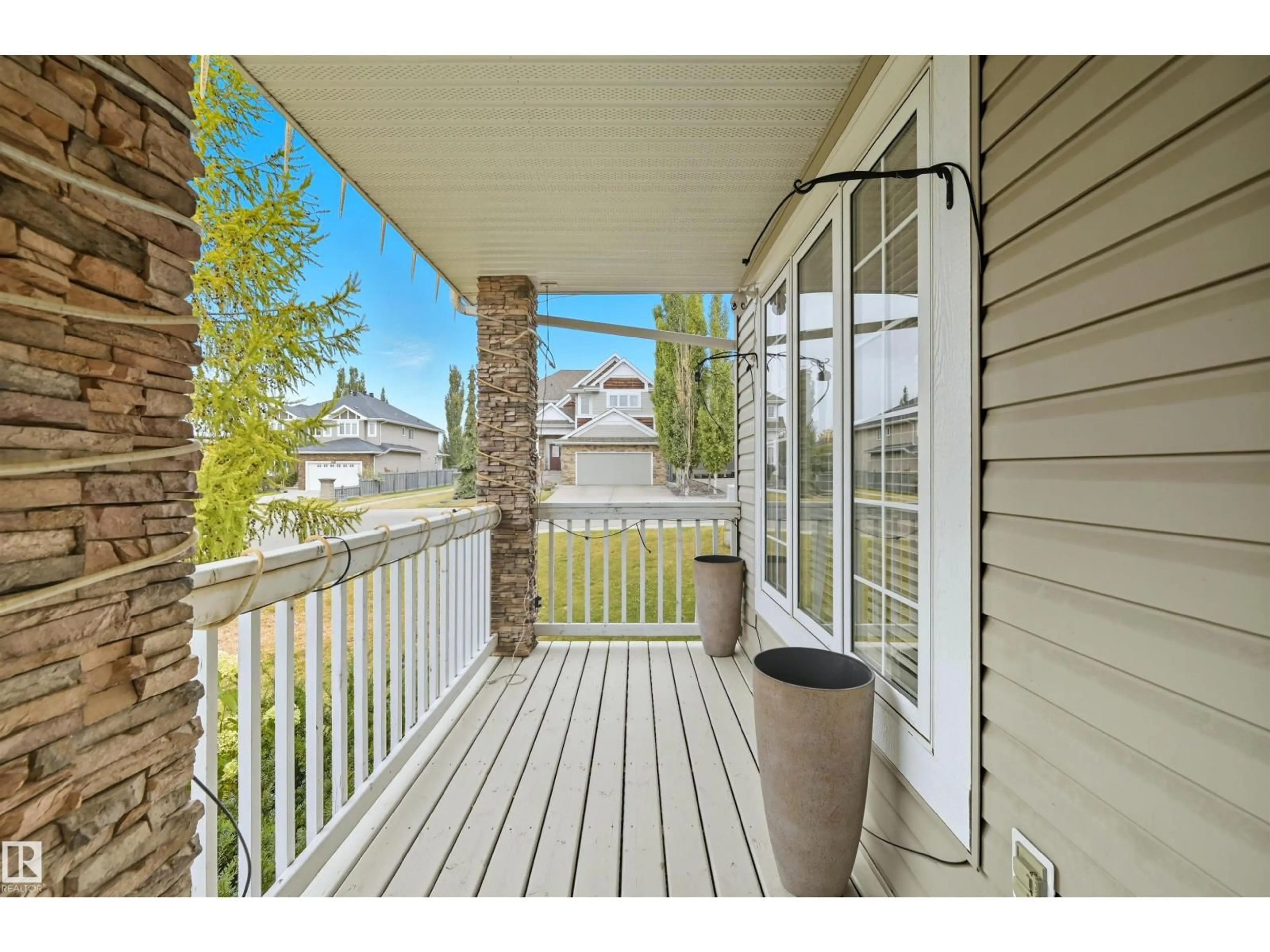 Unknown for 3411 MACNEIL LI, Edmonton Alberta T6R0H5