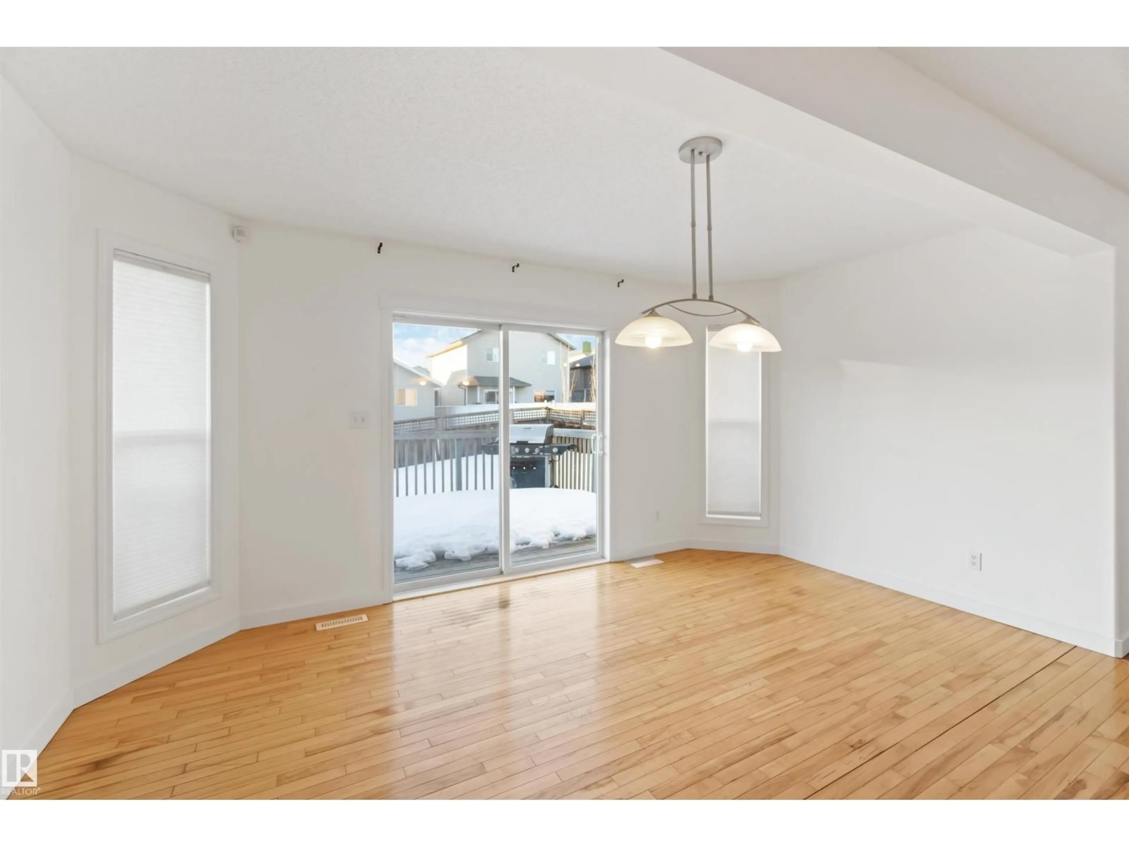 A pic of a room for 4507 164A AV, Edmonton Alberta T5Y0C8