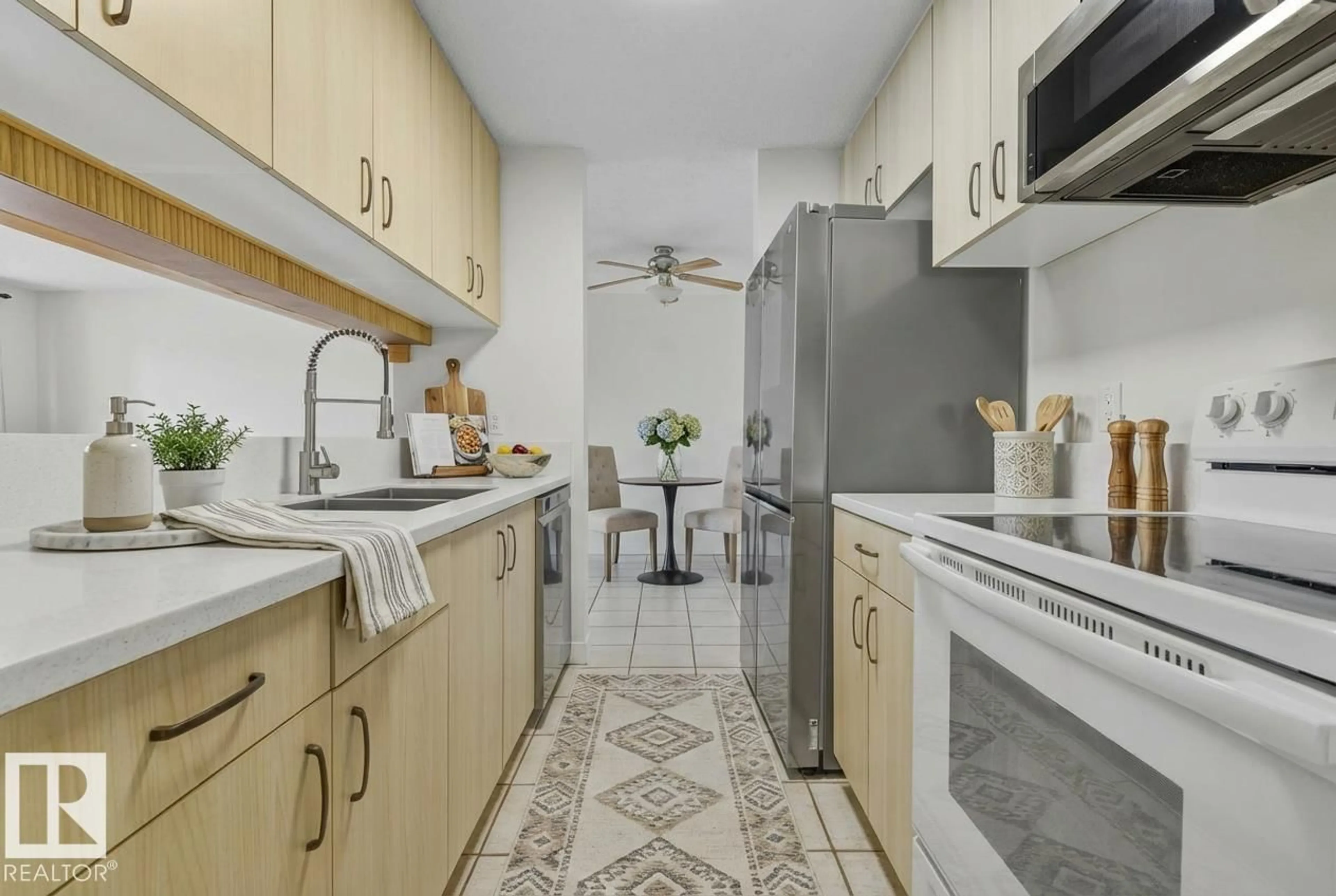 Standard kitchen, ceramic/tile floor for 117 - 5005 31 AV, Edmonton Alberta T6L6S6