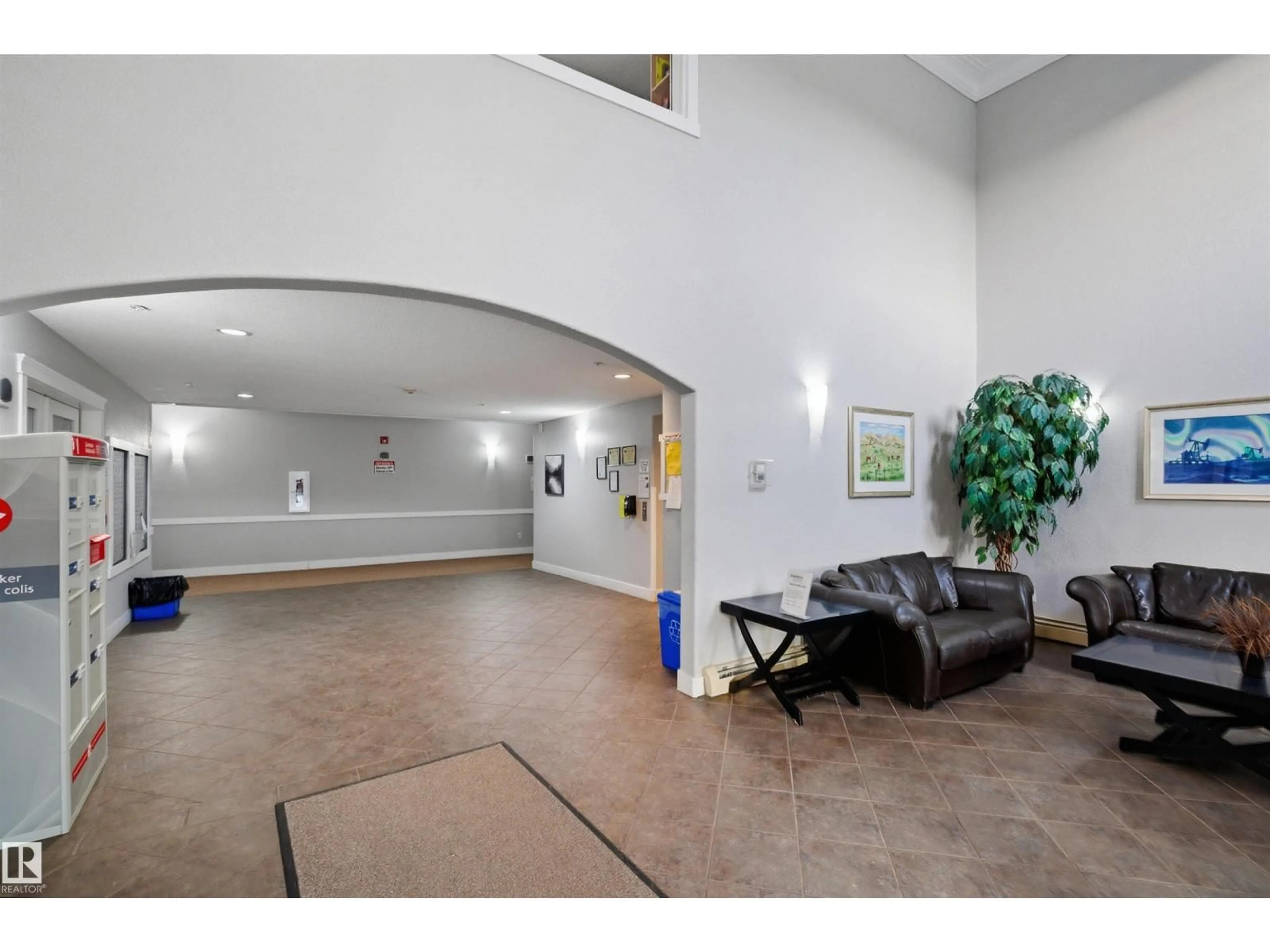 Indoor foyer for #115 - 2098 BLACKMUD CREEK DR, Edmonton Alberta T6W1T7