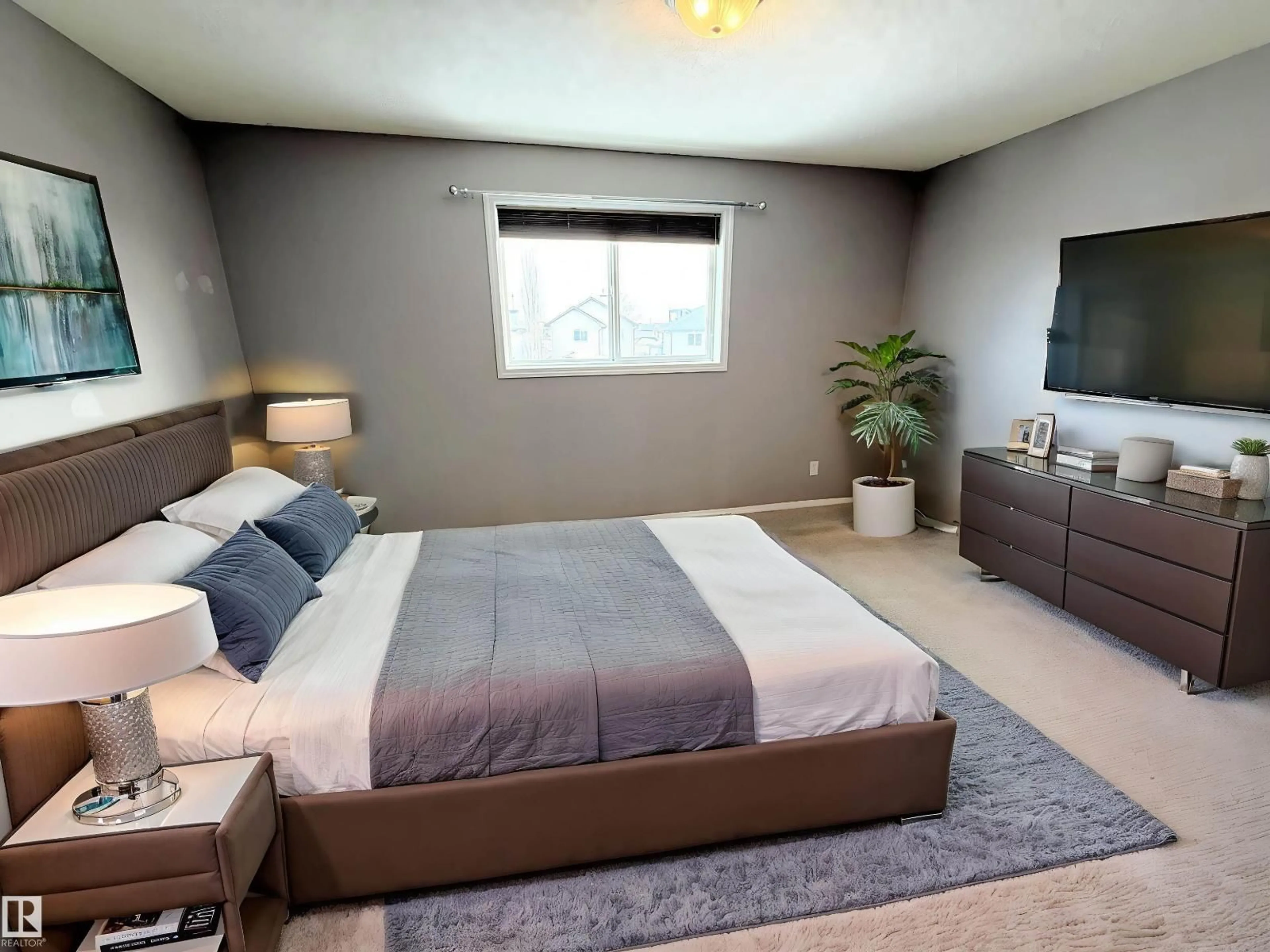 A pic of a room for 14005 158A AV, Edmonton Alberta T6V1V7