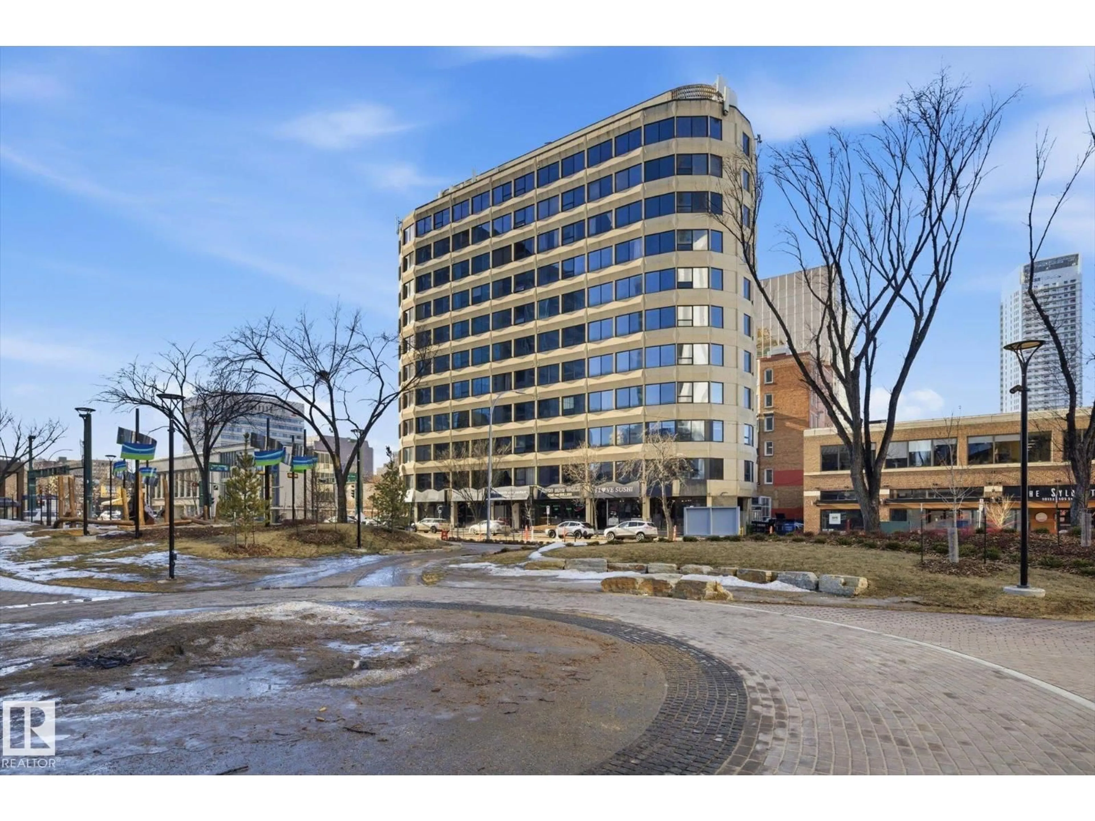 Indoor foyer for 301 - 10106 105 ST NW, Edmonton Alberta T5J5E7