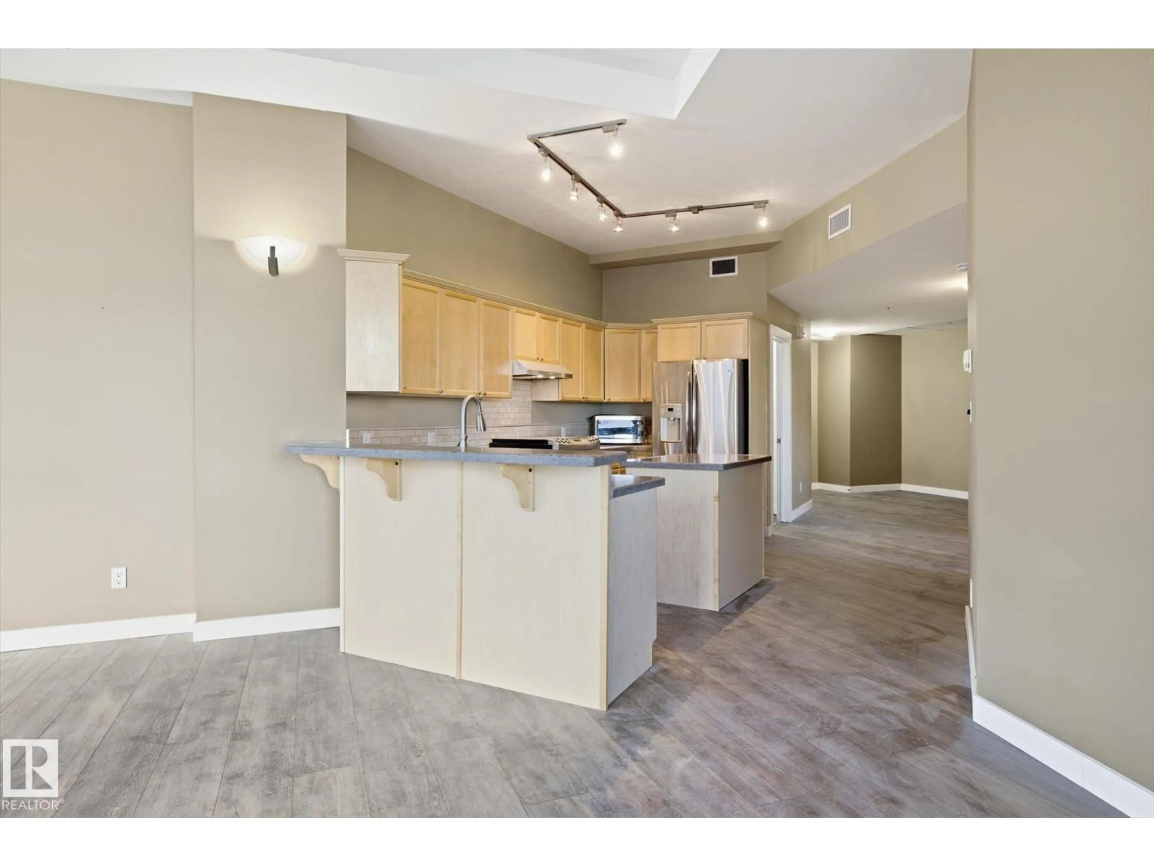 Open concept kitchen, unknown for 301 - 10106 105 ST NW, Edmonton Alberta T5J5E7