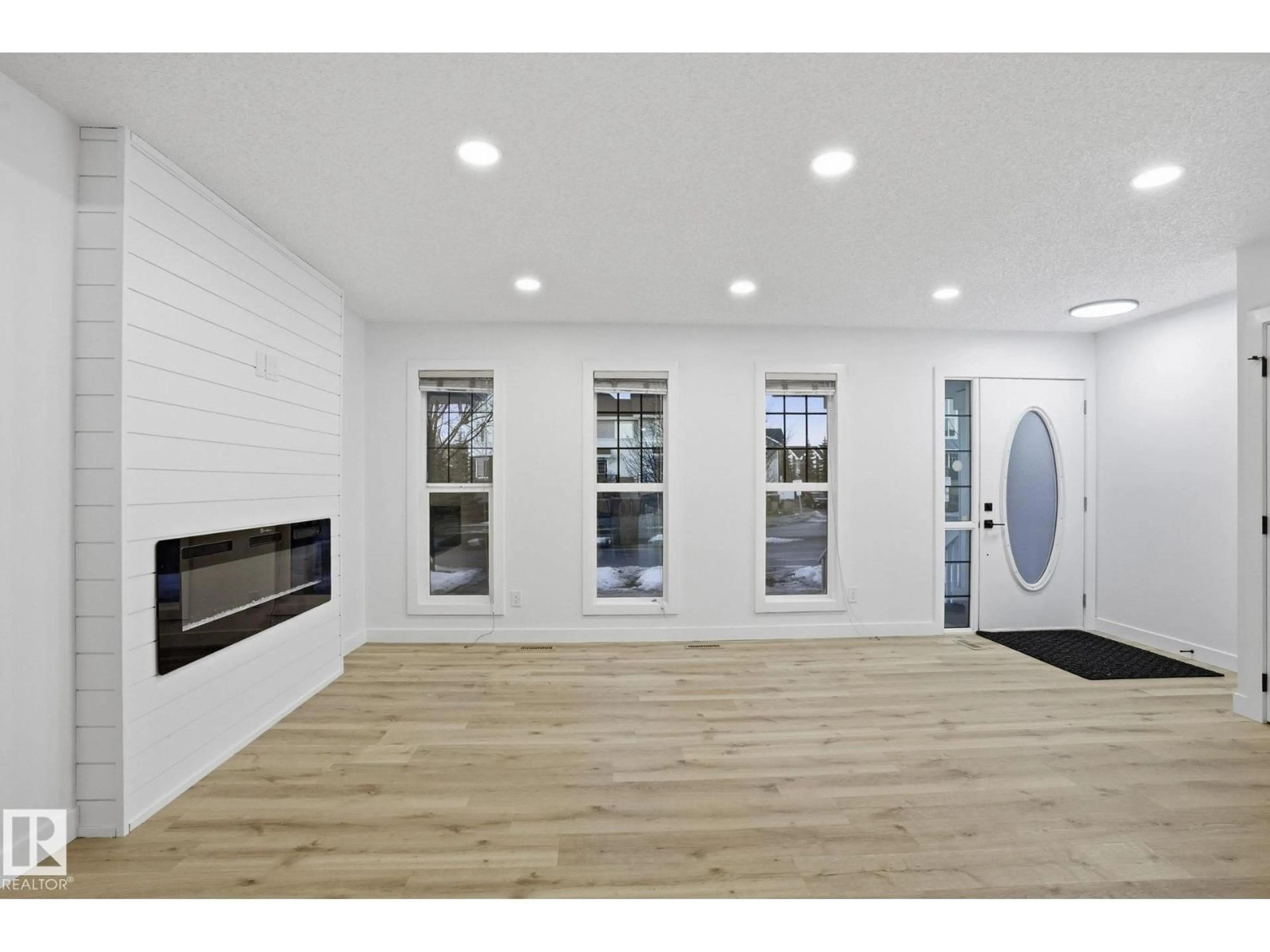 Unknown for 2333 ASPEN TR, Sherwood Park Alberta T8H0G3