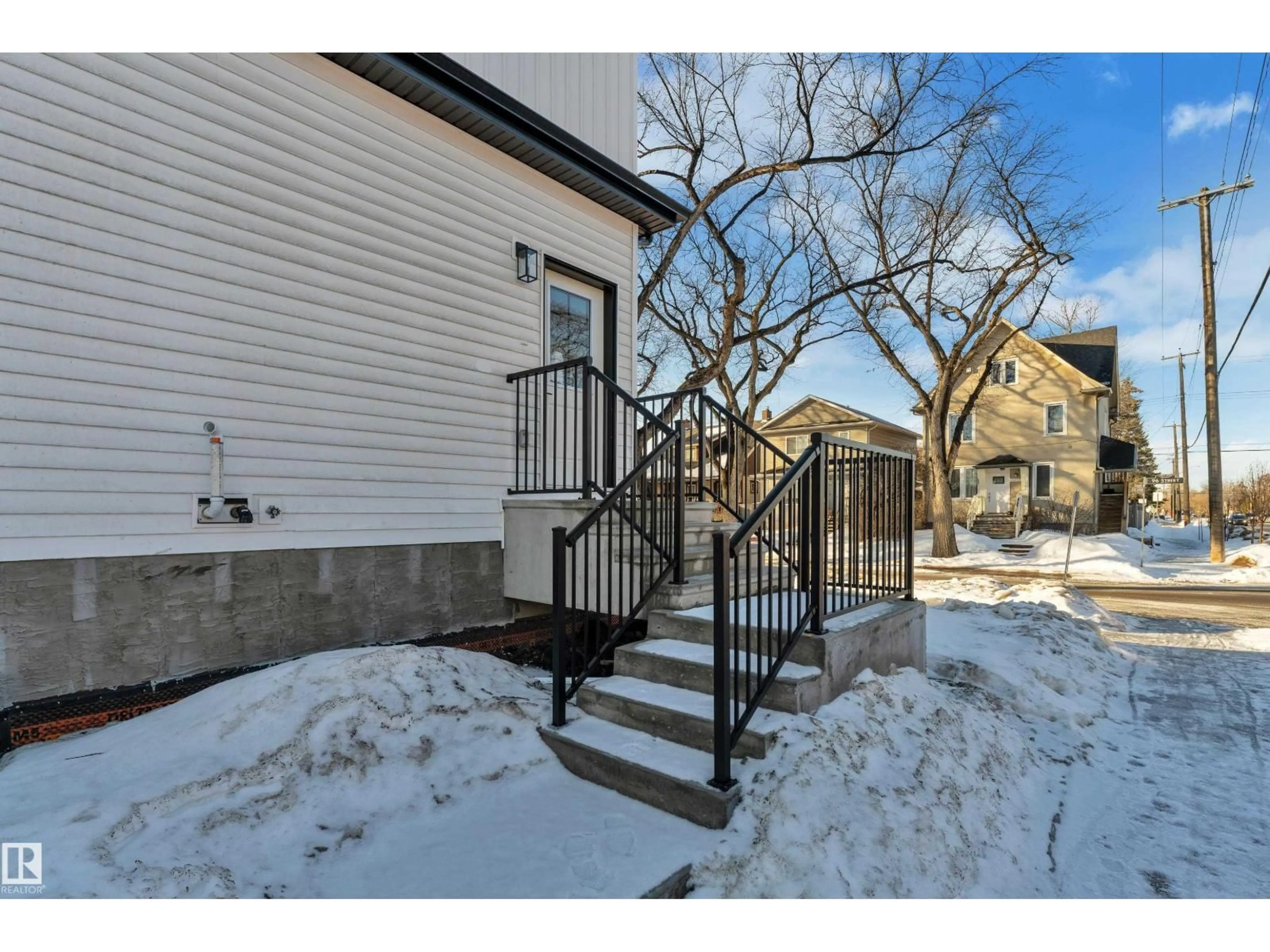 Unknown for NW - 9531/9533 115 AVE, Edmonton Alberta T5G1T5