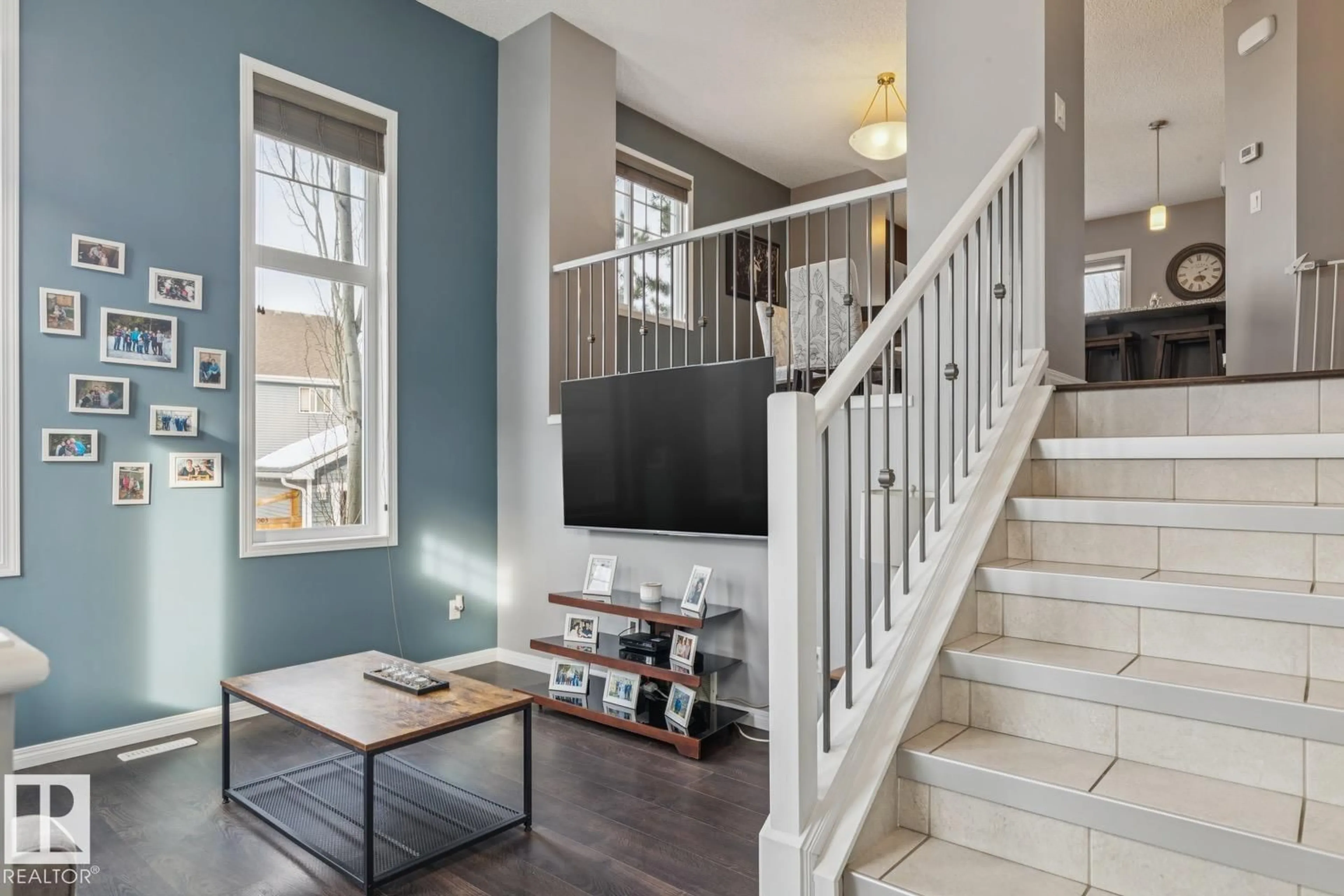 Indoor entryway for 4050 - 89 SAVARYN DR, Edmonton Alberta T6X1R8