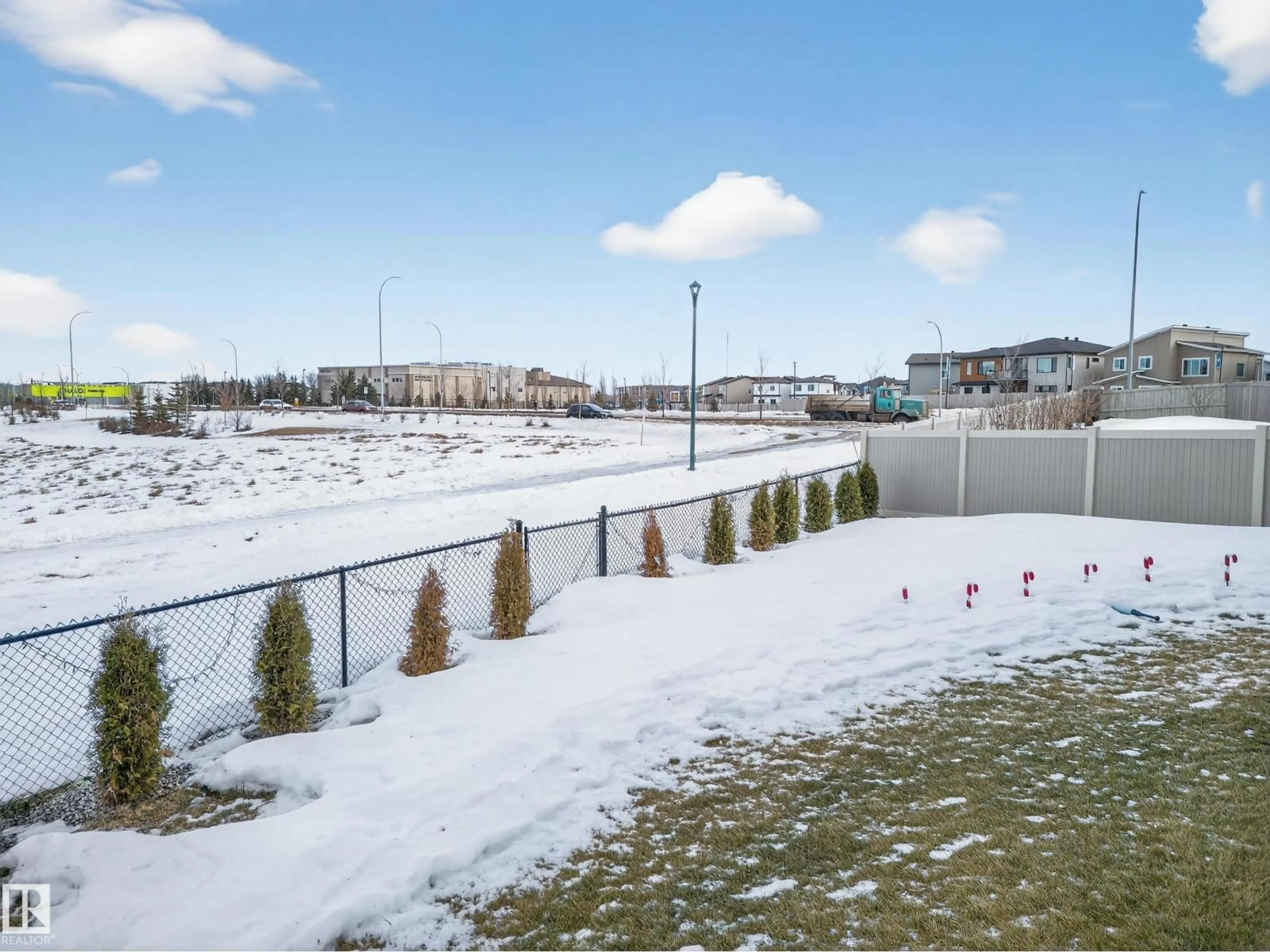 A pic from outside/outdoor area/front of a property/back of a property/a pic from drone, unknown for NW - 1808 20 AV, Edmonton Alberta T6T2K9