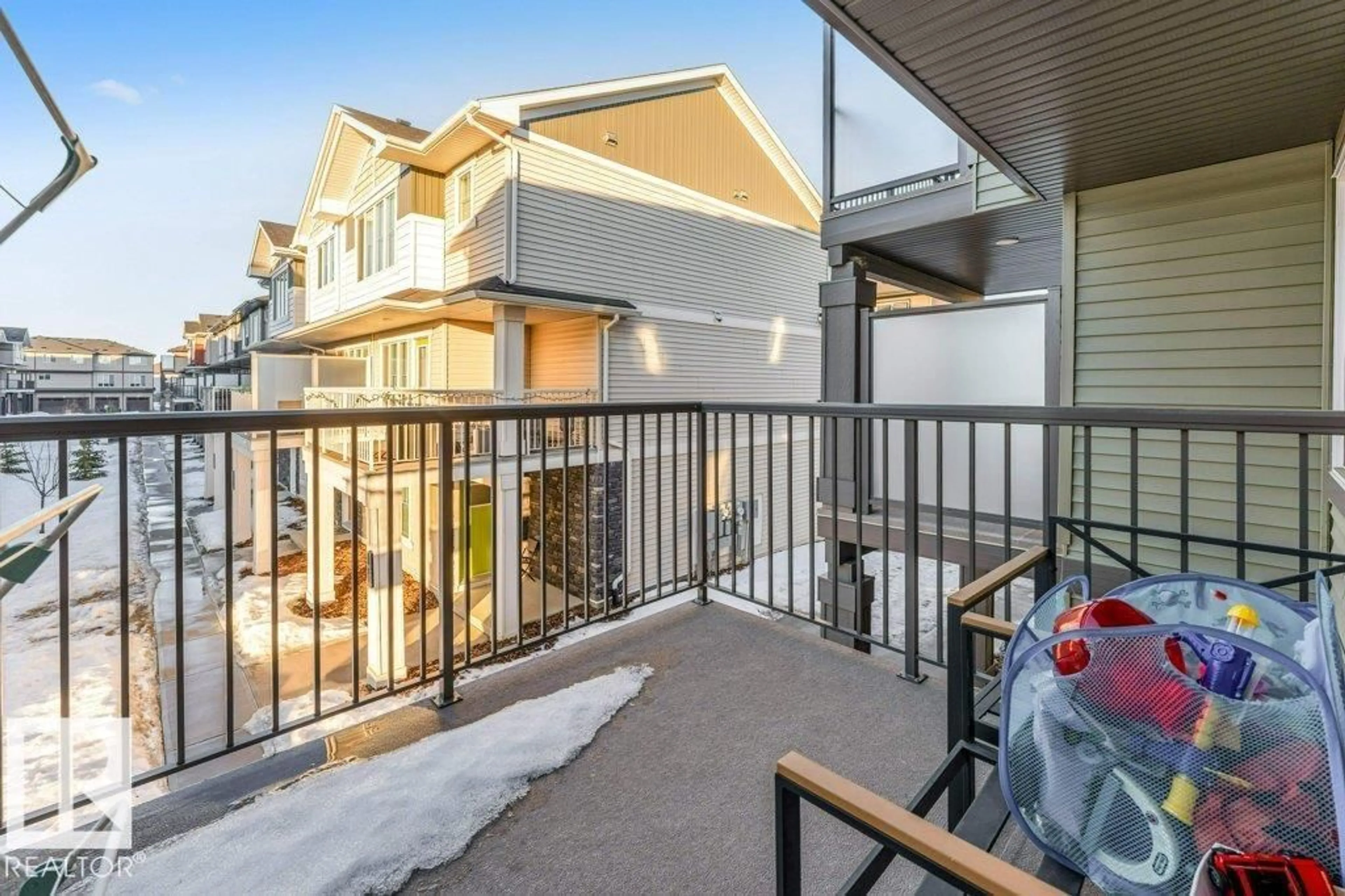 Patio, street for 1530 - 125 TAMARACK BV, Edmonton Alberta T6T2E6